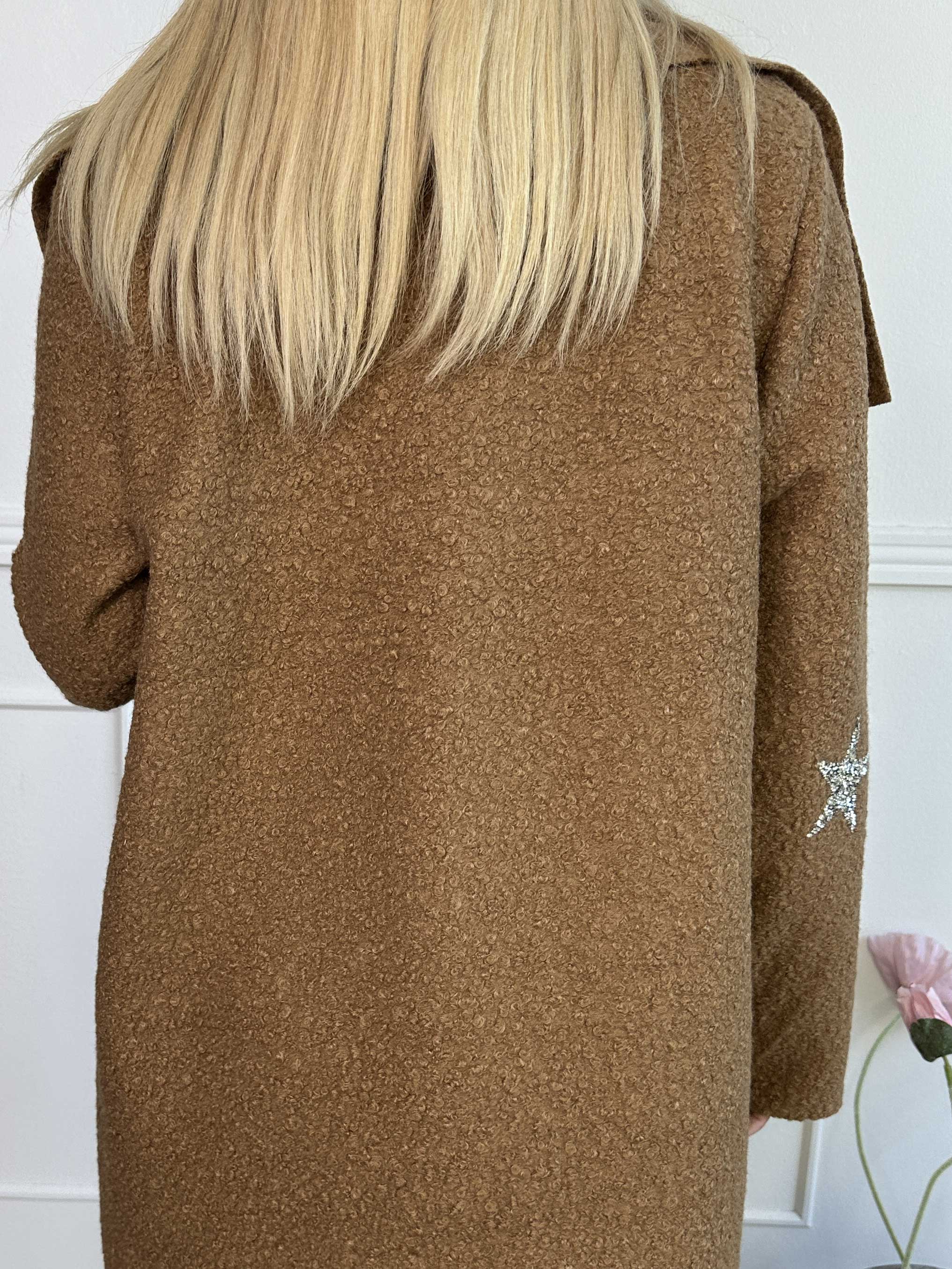 Malfrid - Frakke i blød teddy med shiny stjerner