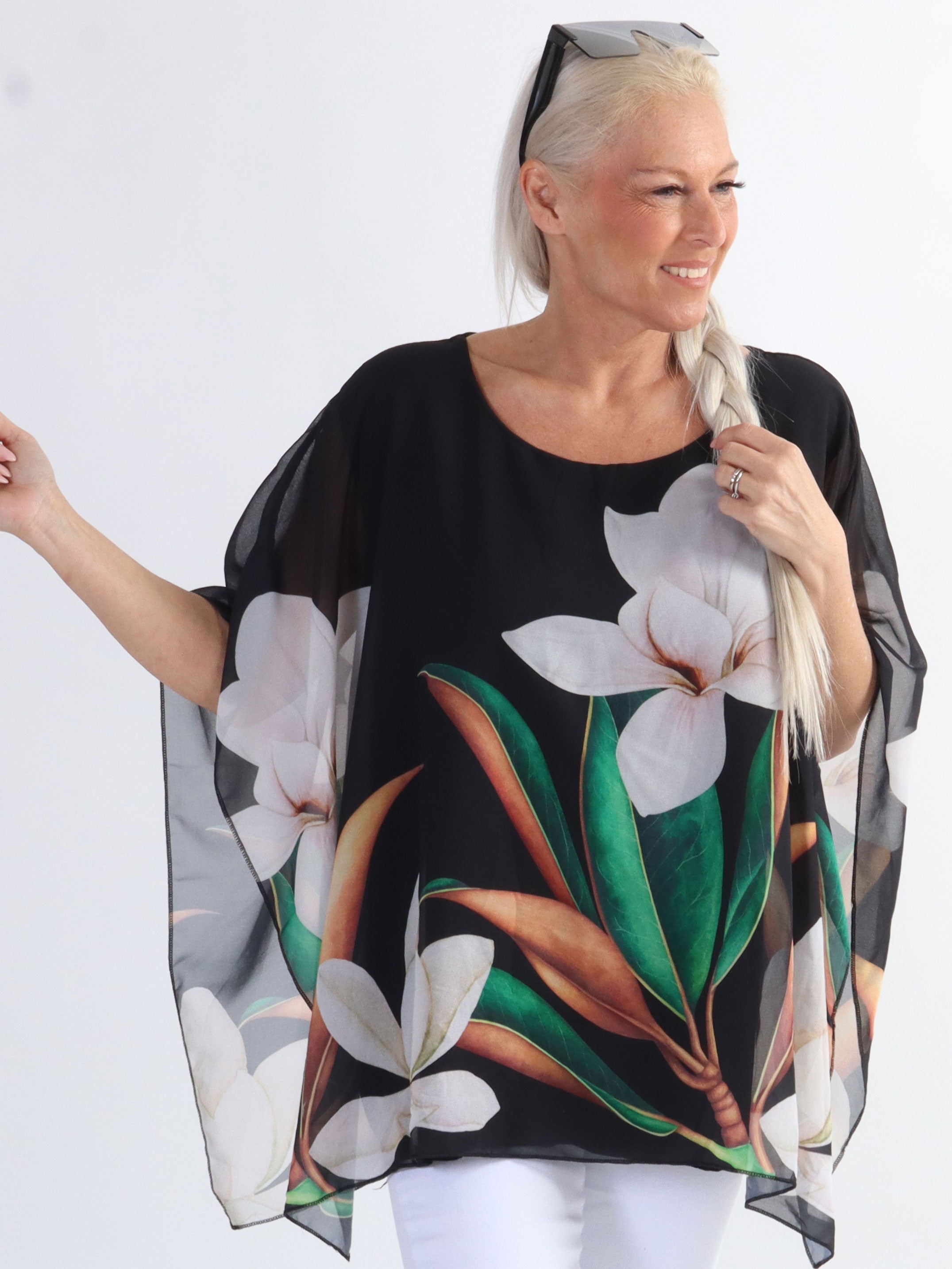 Mian - Farverig plus size tunika med chiffonlag