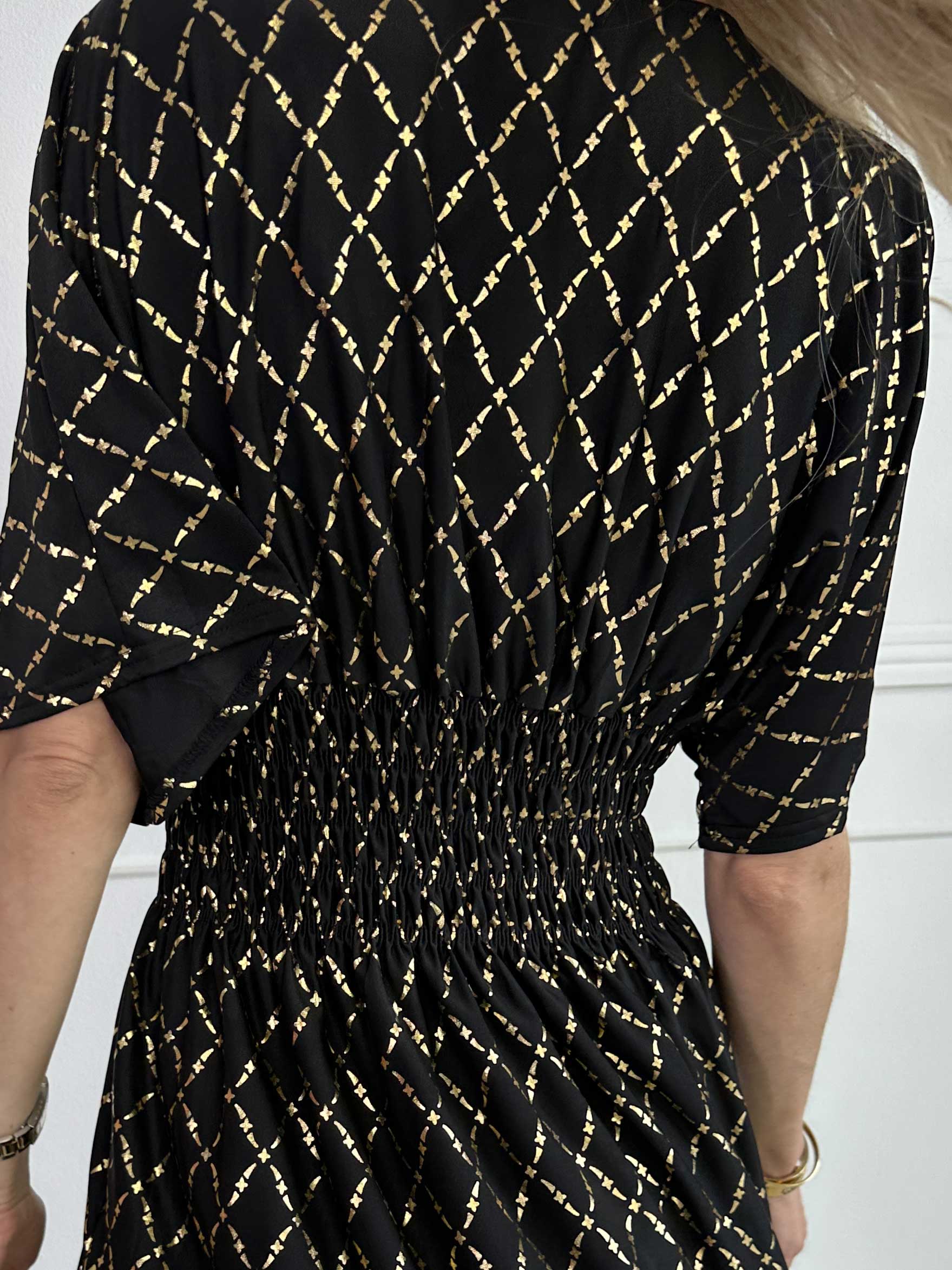 Pams Gold Check Short - Kort elastisk kjole med guld detaljer