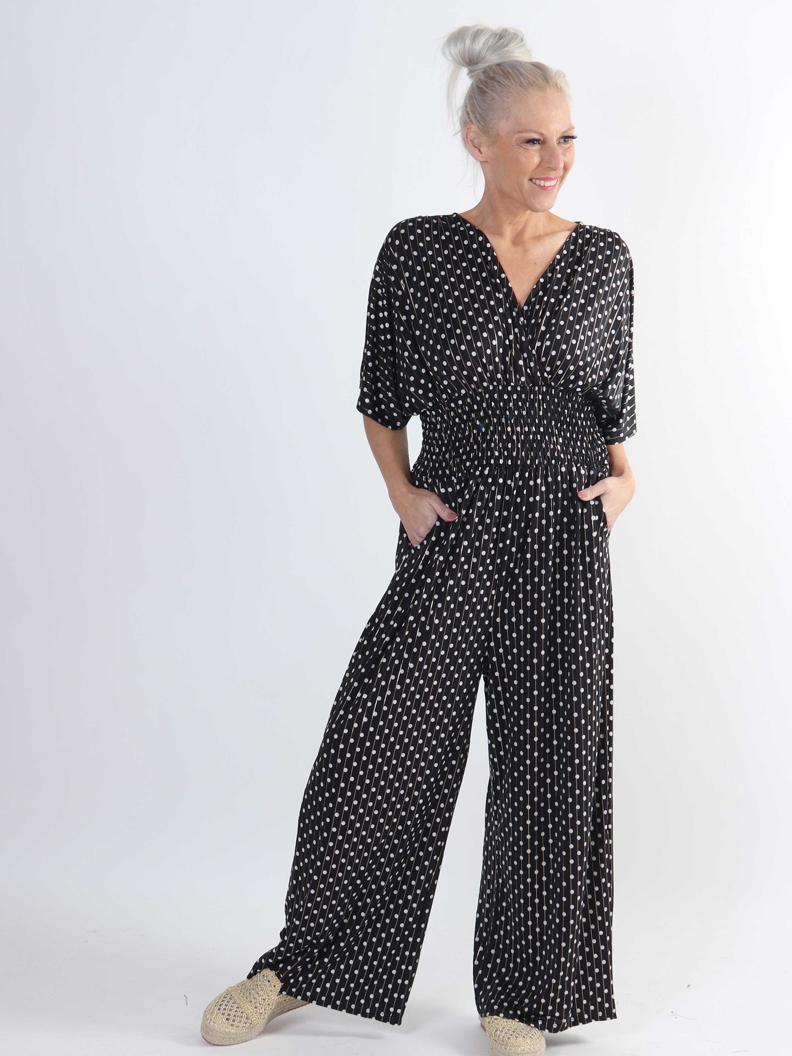 Pams Dot Jumpsuit - Elastisk plus size buksedragt med prikker