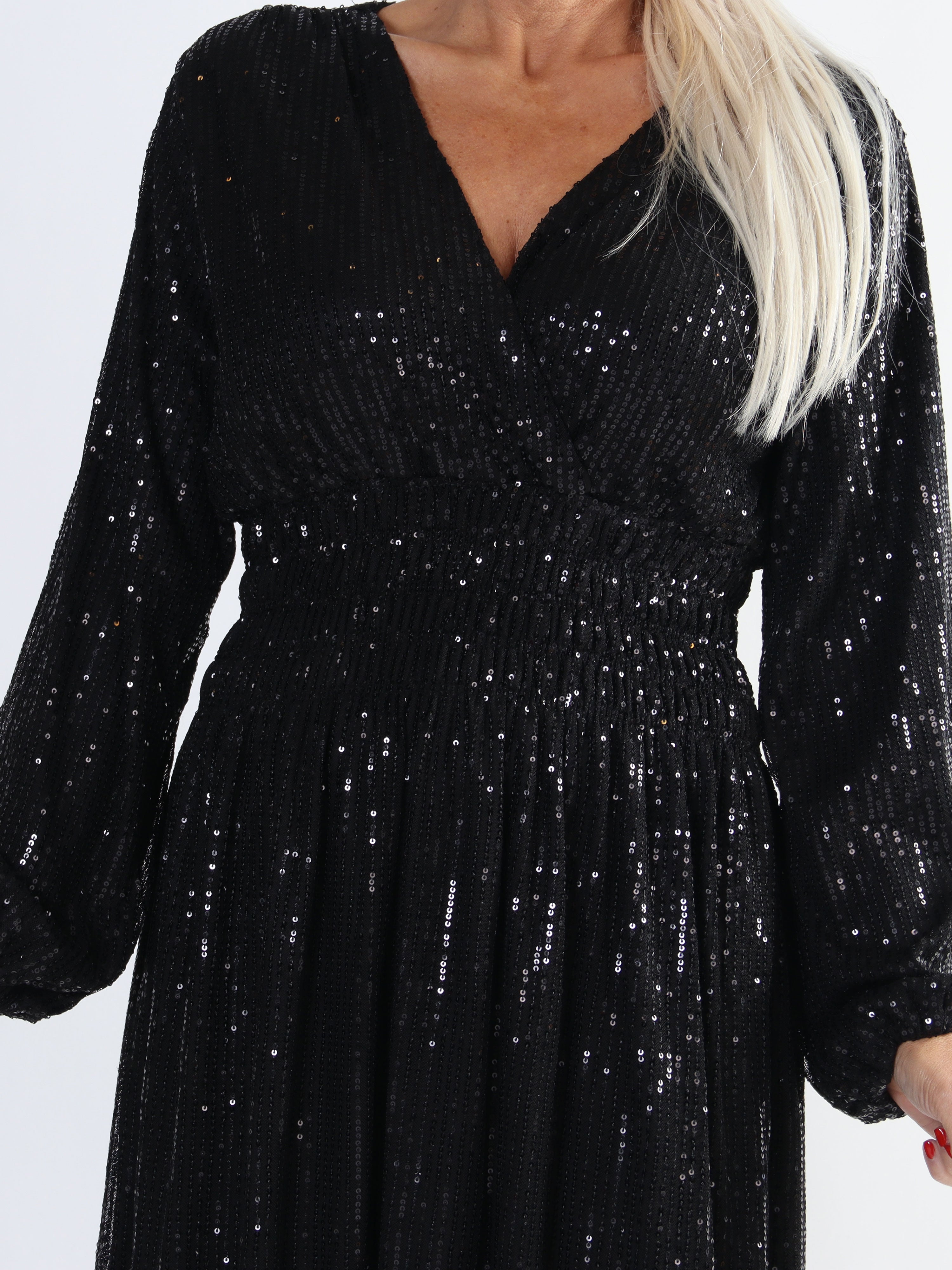 Pams Glitter Midi L/S - Plus size kjole med smock og pailletter