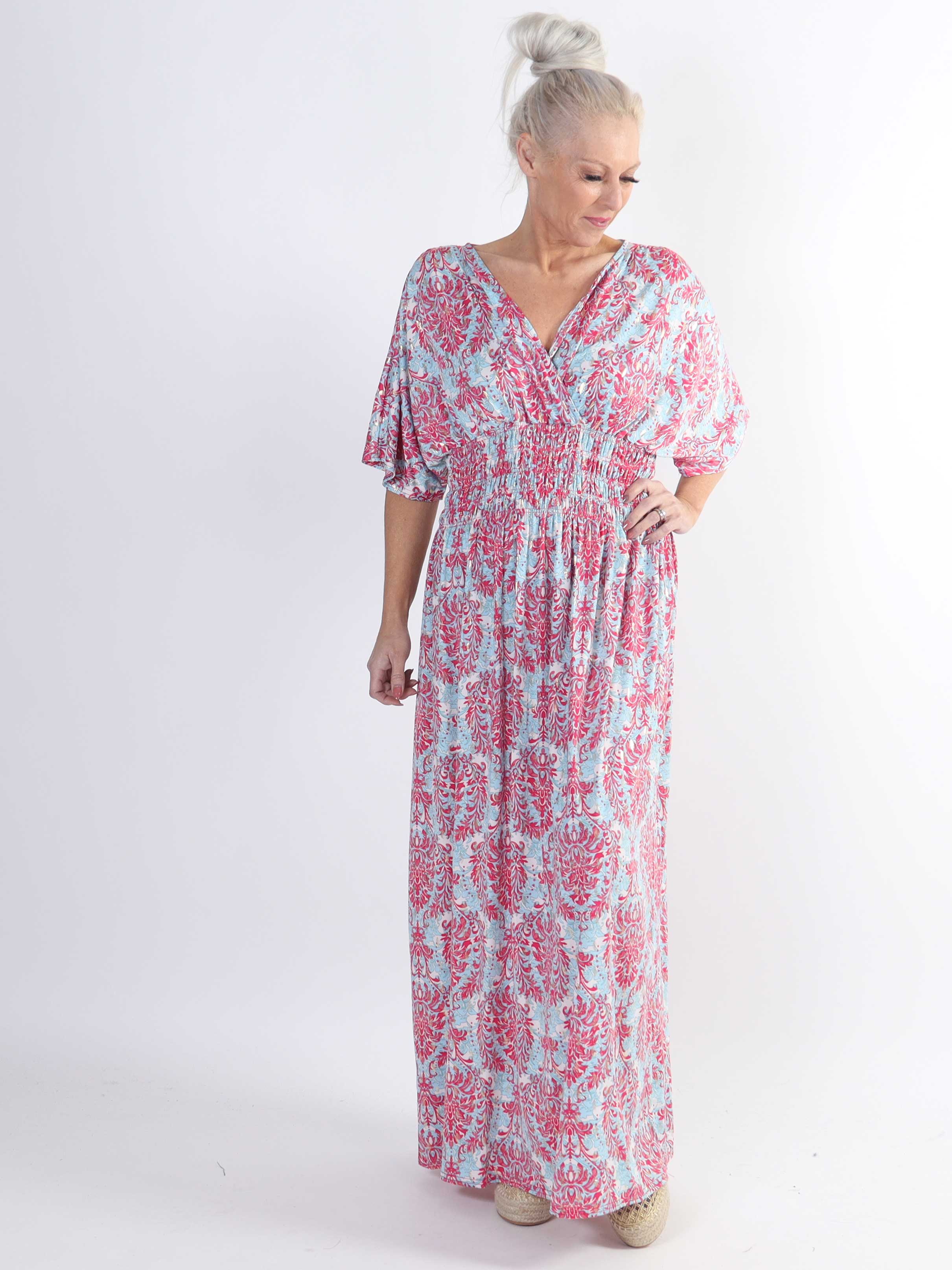 Pams Royal - Lang elastisk plus size kjole i krølfrit stof