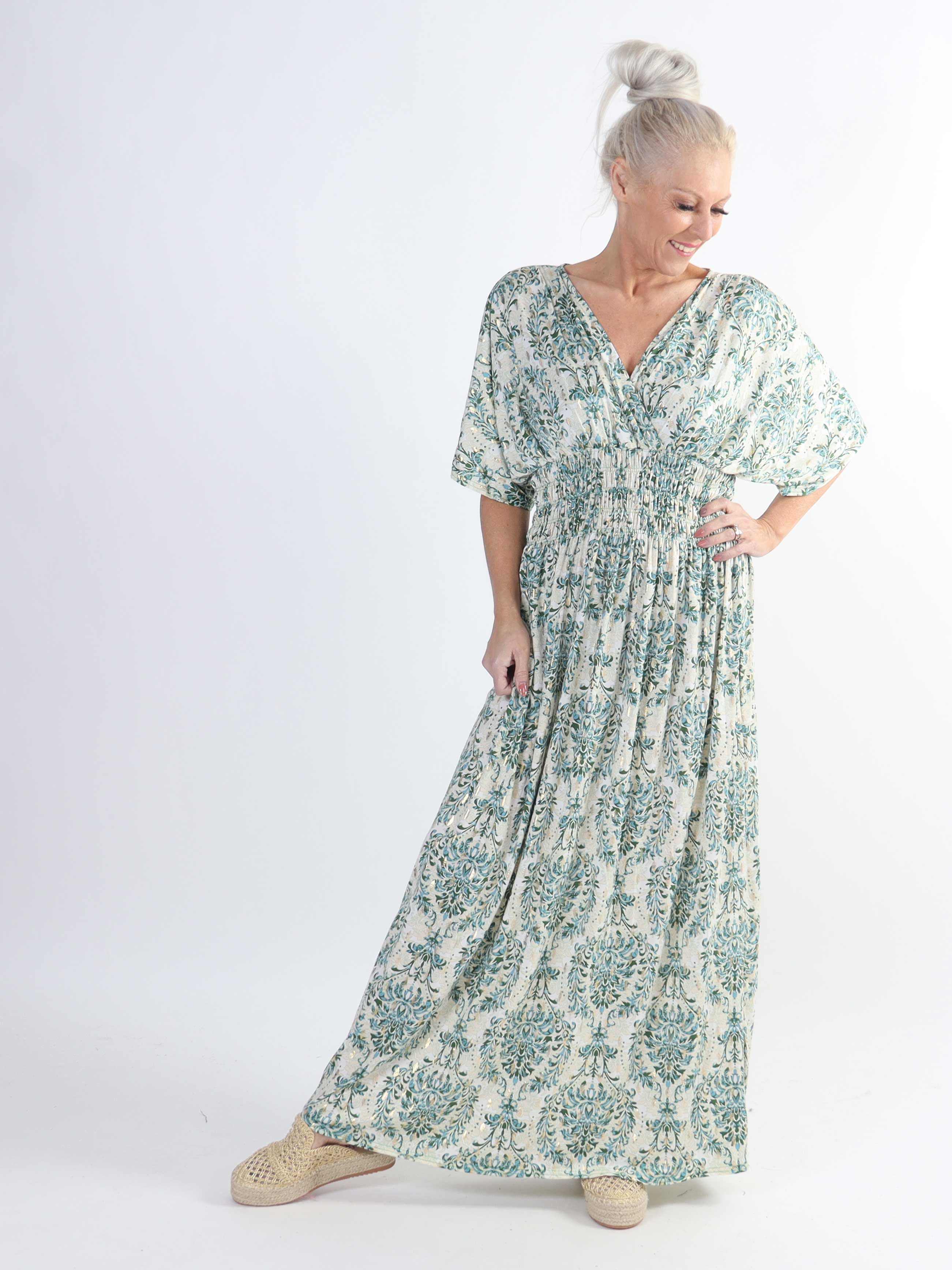 Pams Royal - Lang elastisk plus size kjole i krølfrit stof