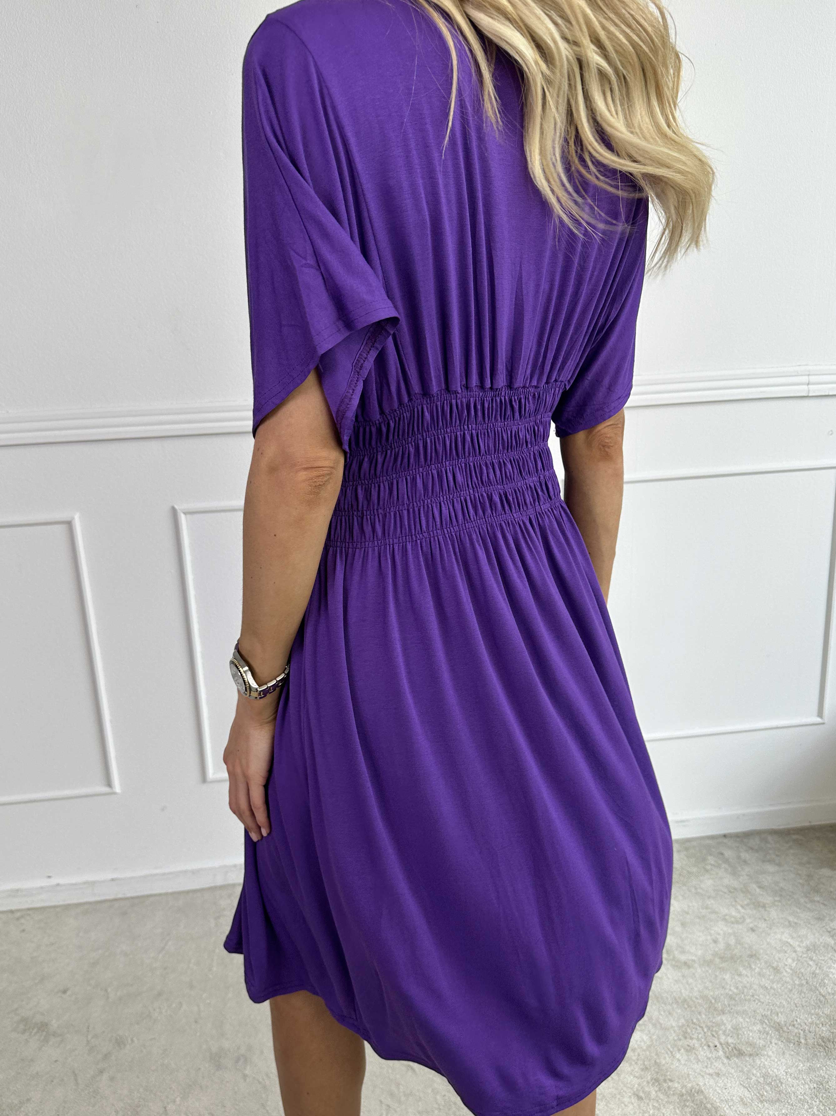 Pams Sparkle Viscose Short - Kjole i viskose med similisten