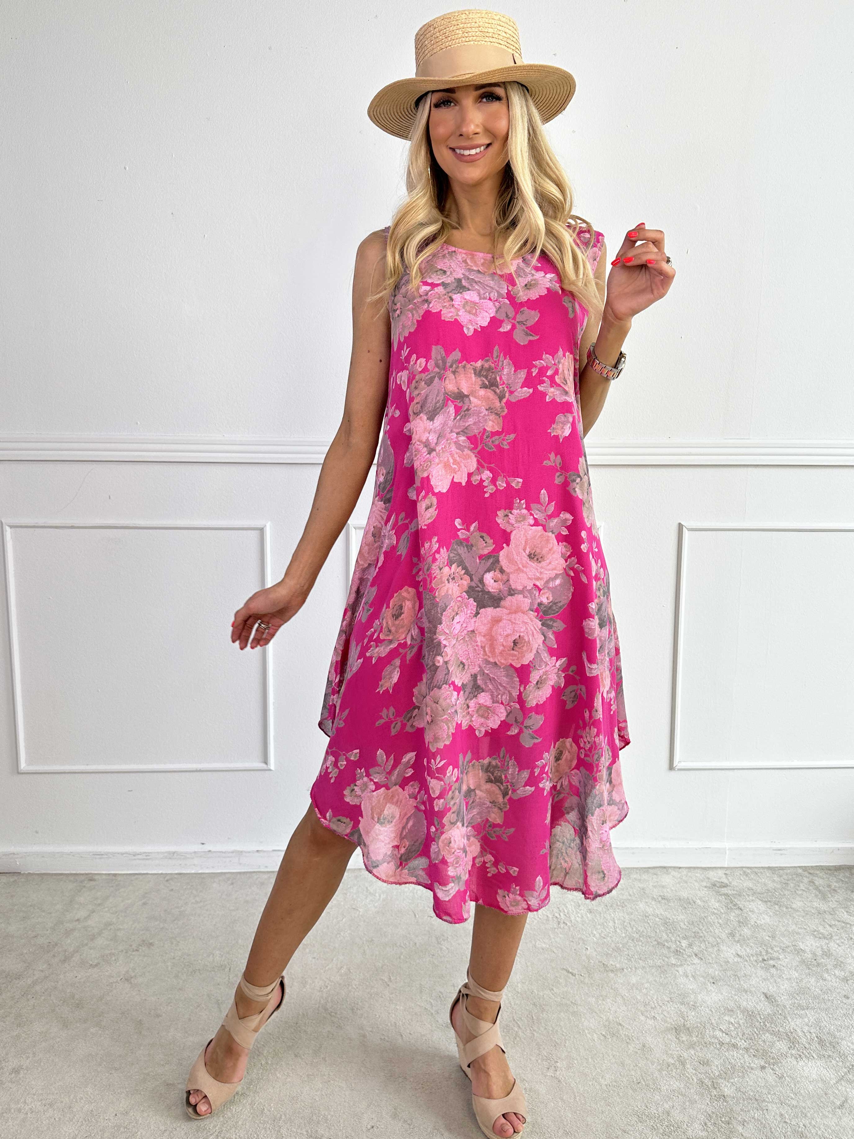 Pandoa - Sød kjole i viskose med blomstermotiv