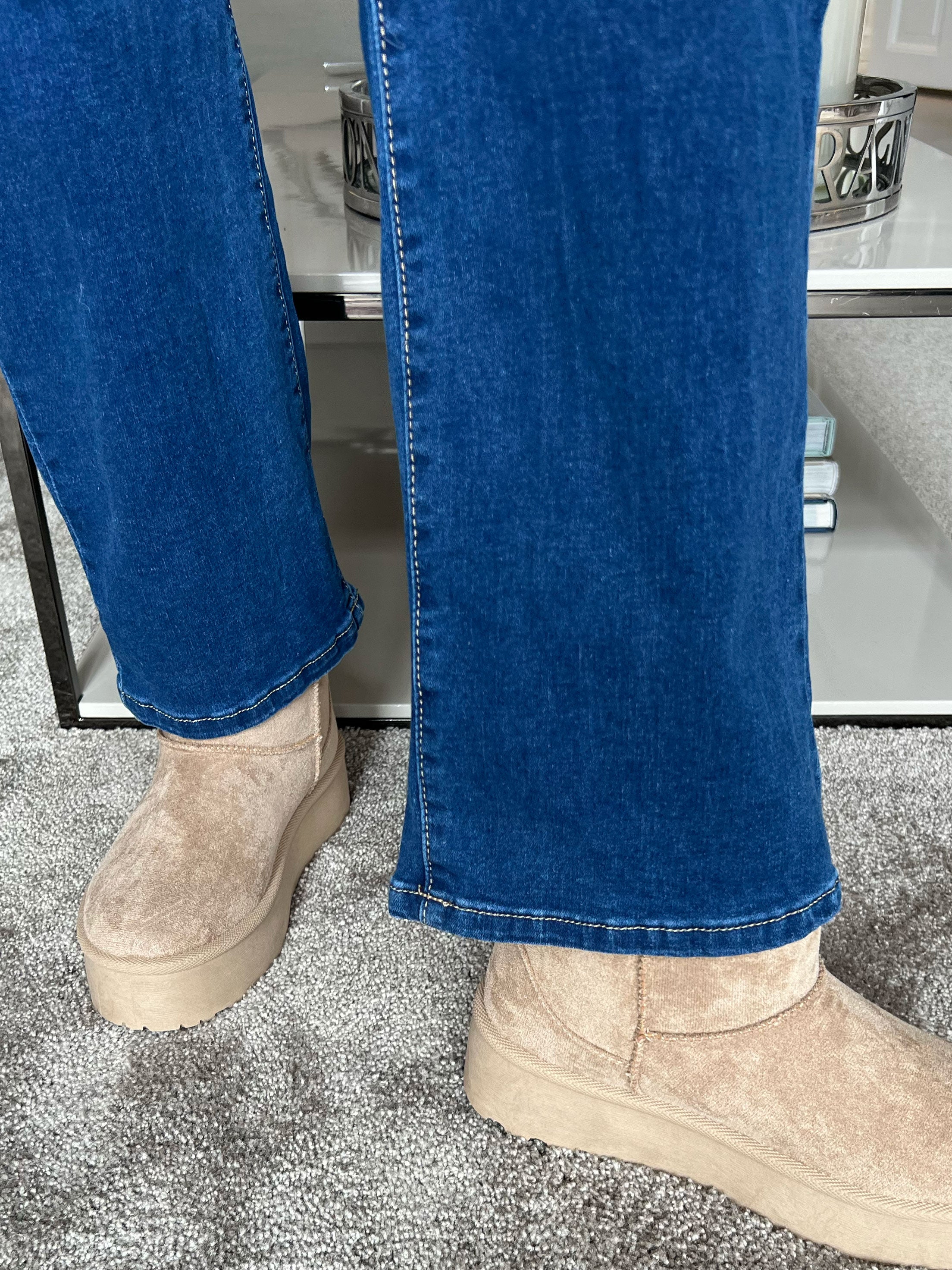 Sara - Denim jeans med stræk i stoffet