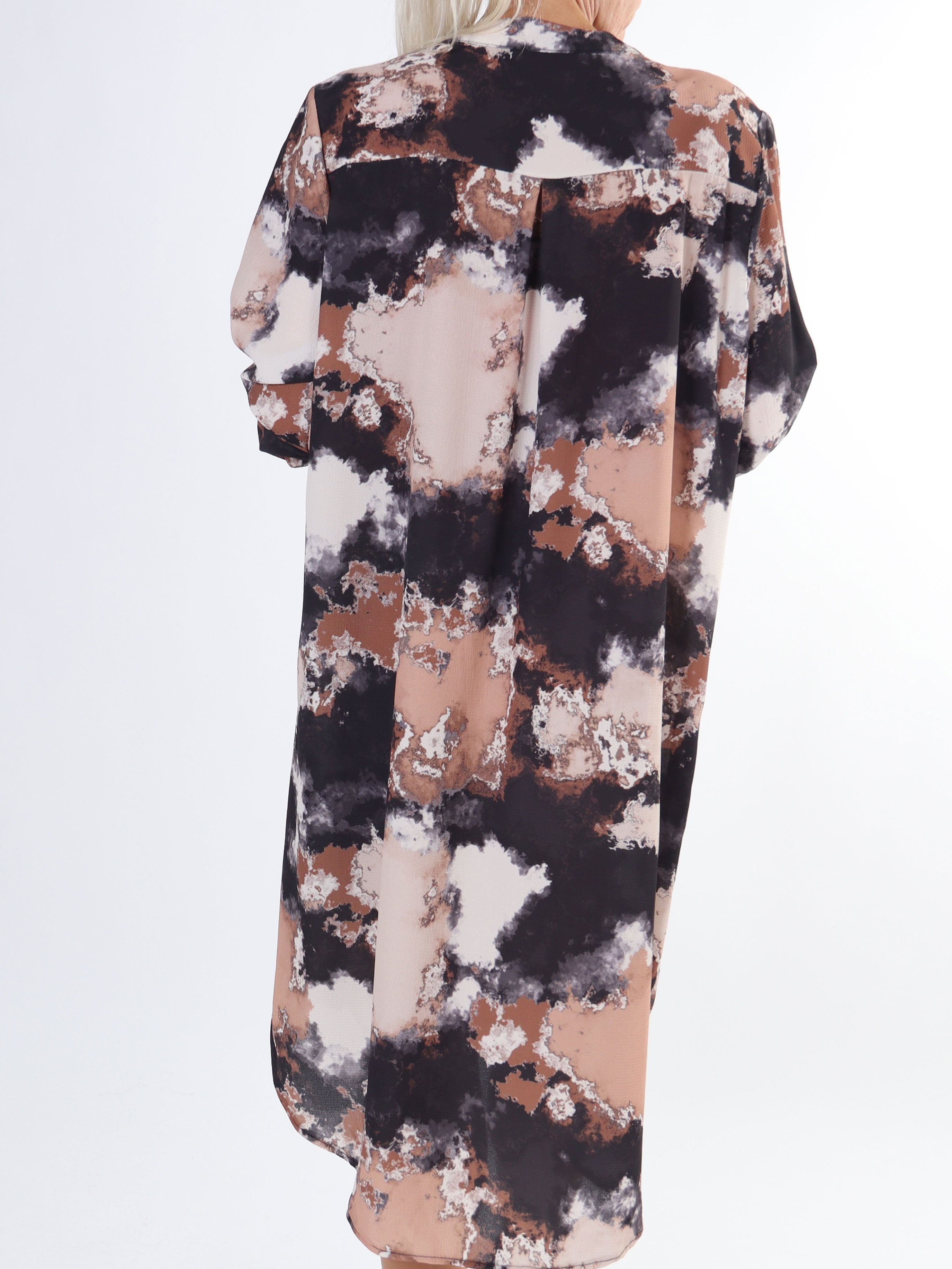 Vanesa Batik Long - Let og luftig mønstret plus size kjole