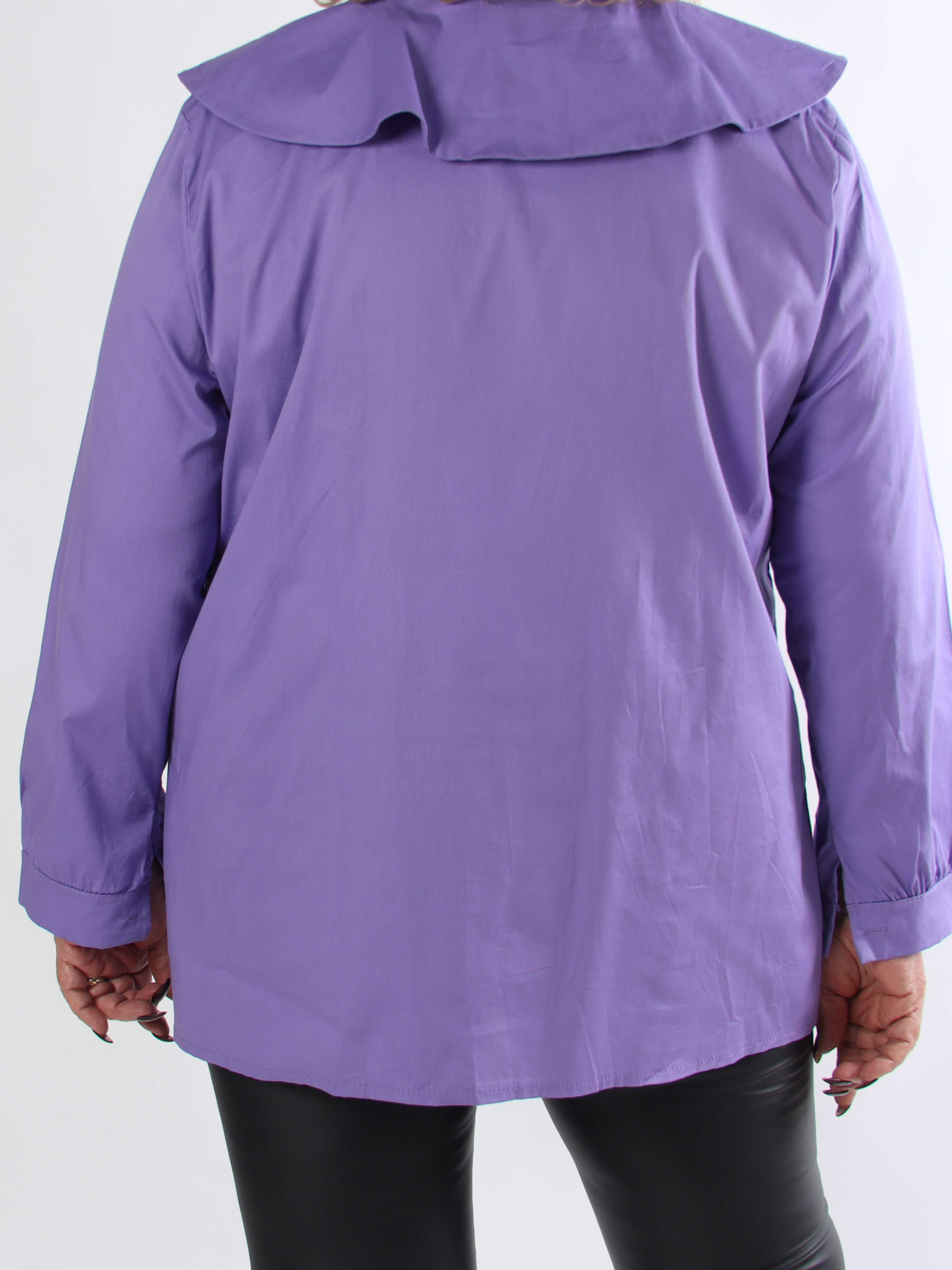 Venezia - Plus size skjorte i bomuld med stor krave og fint bindebånd