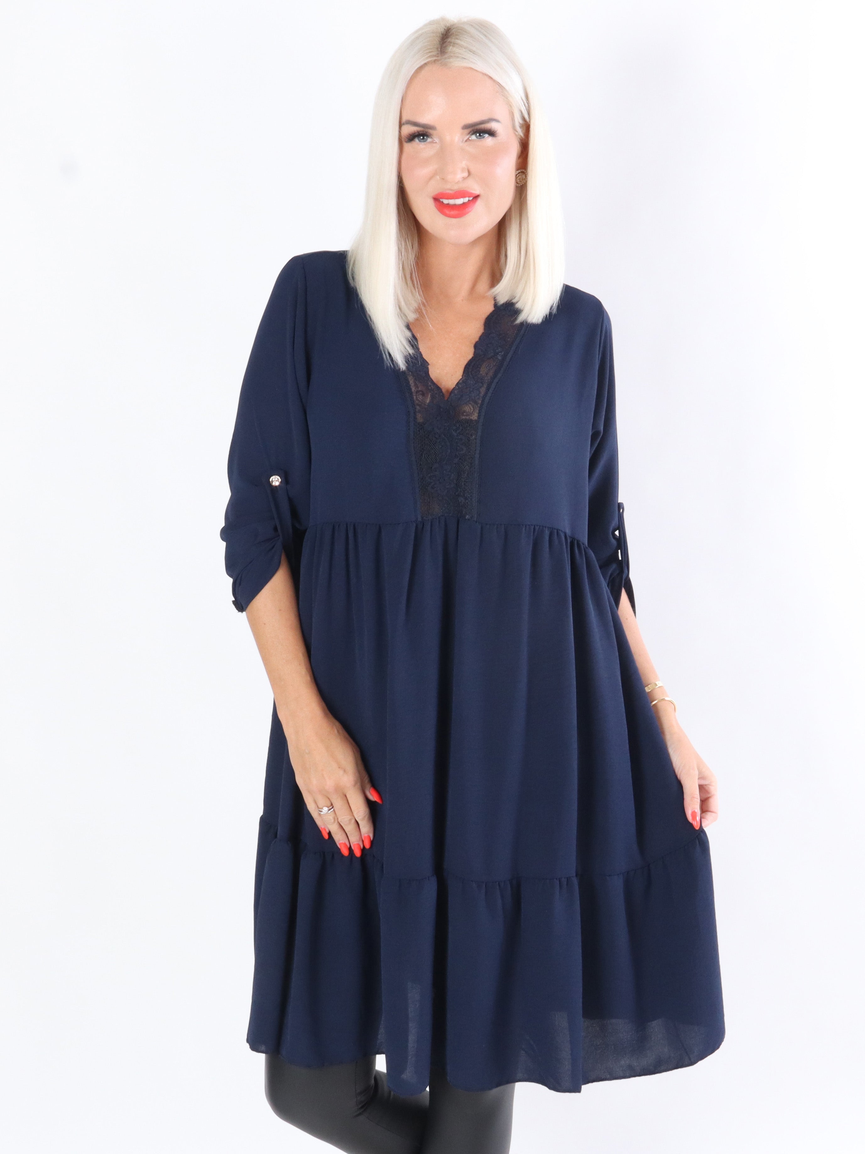 Abbelone - Tunika med blondekant i udskæringen