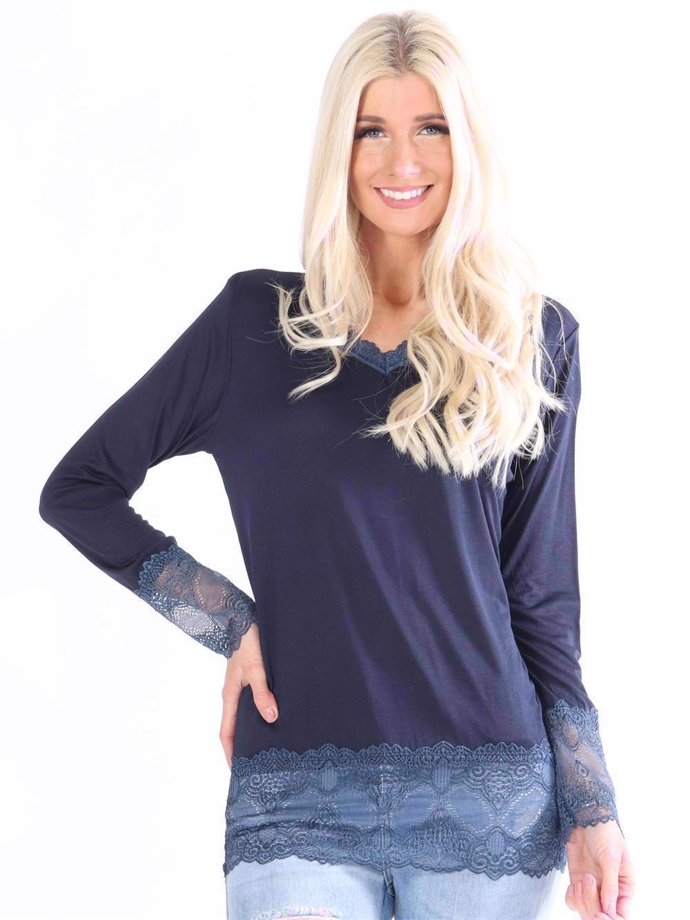 Aggi - Bluse med blonde