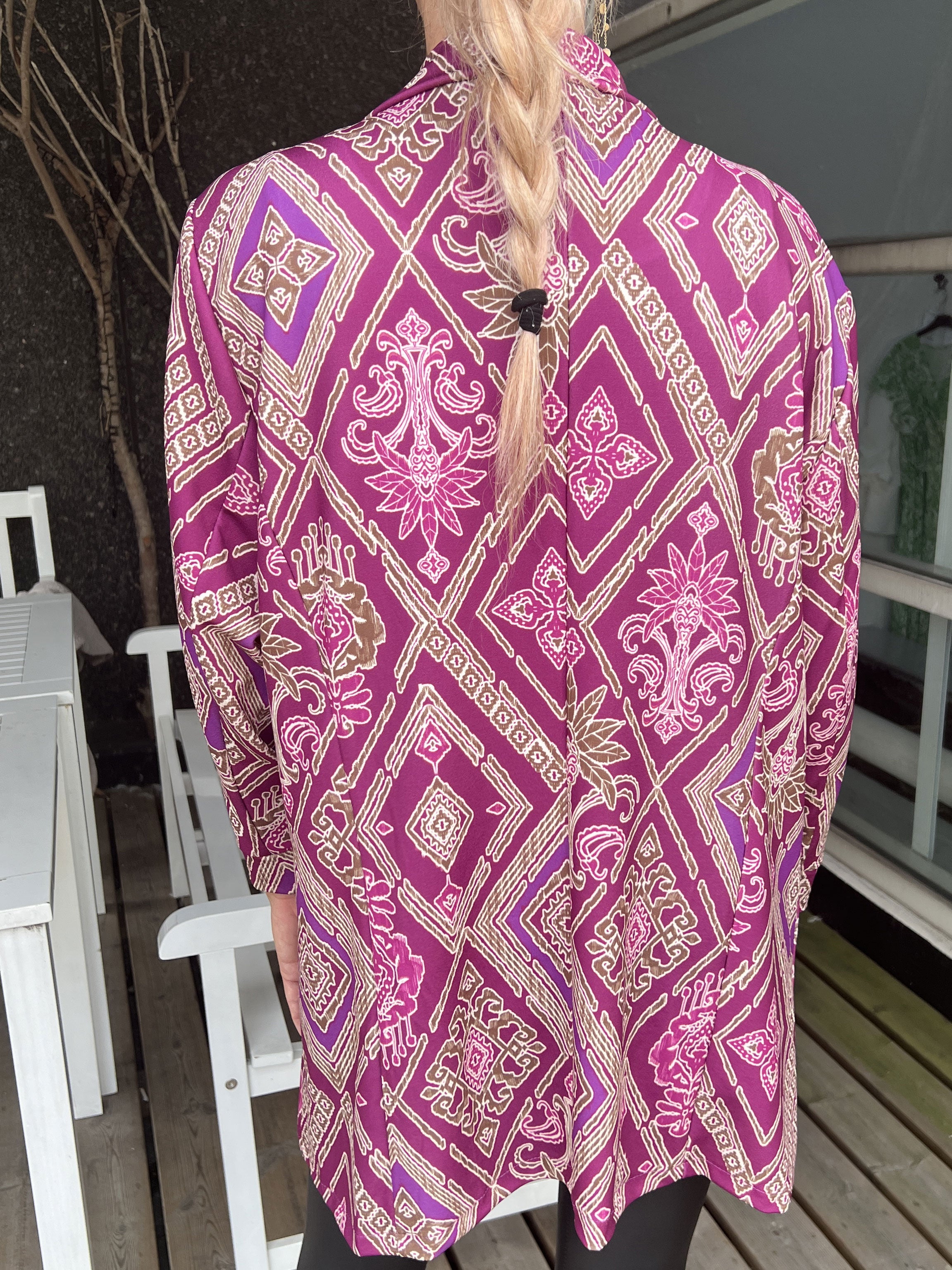 Alberte Pattern - Blazer i mønster