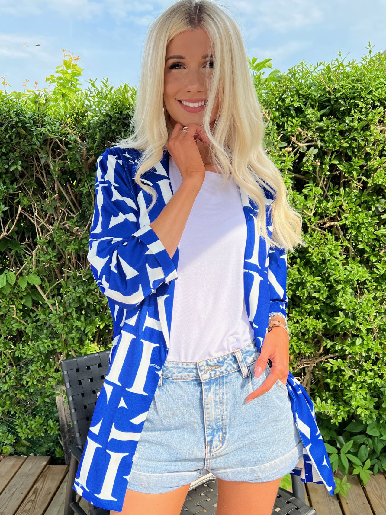 Alberte - Blazer med hvid skrift