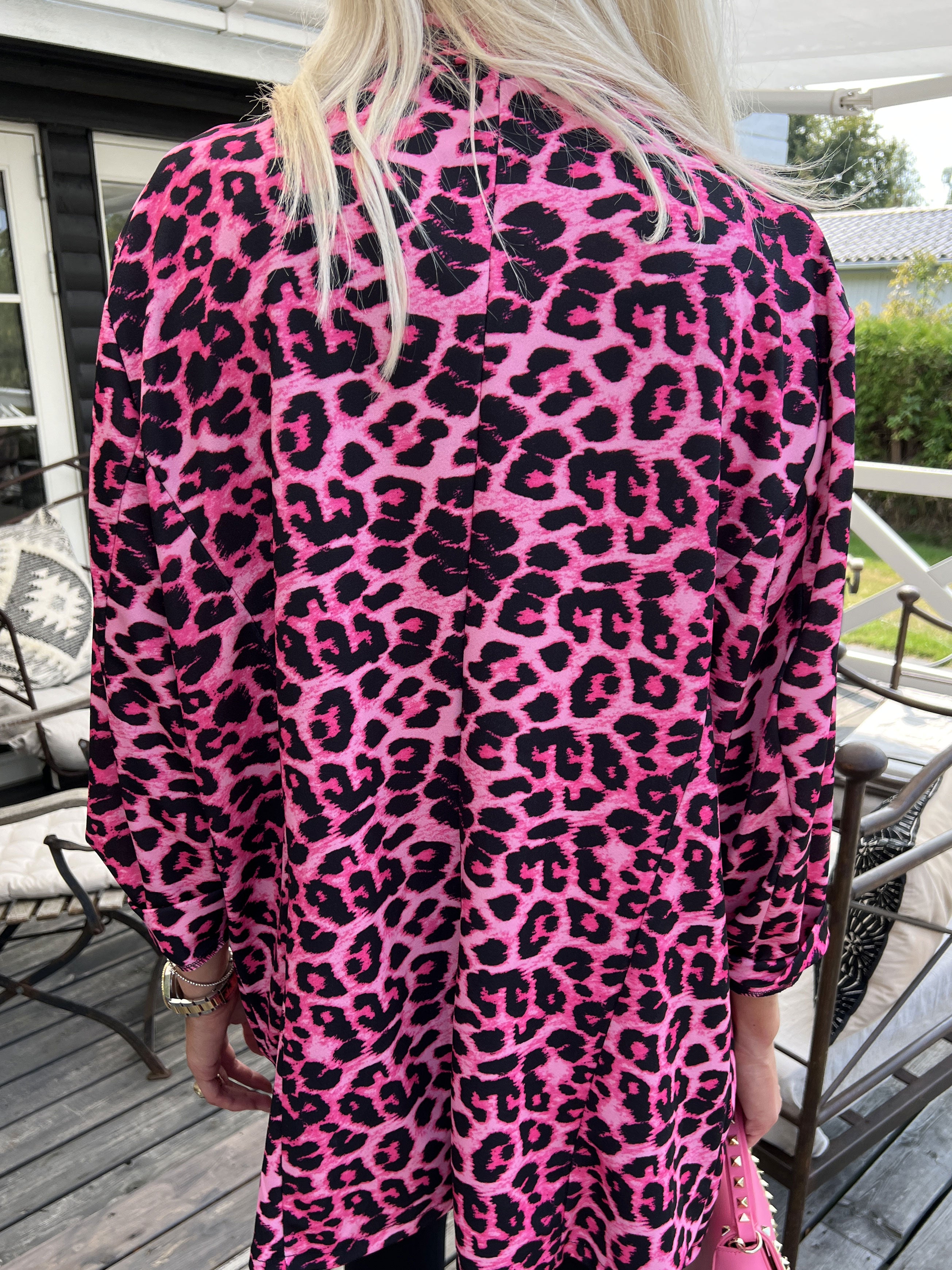 Alberte Leo - Blazer i leopardprint