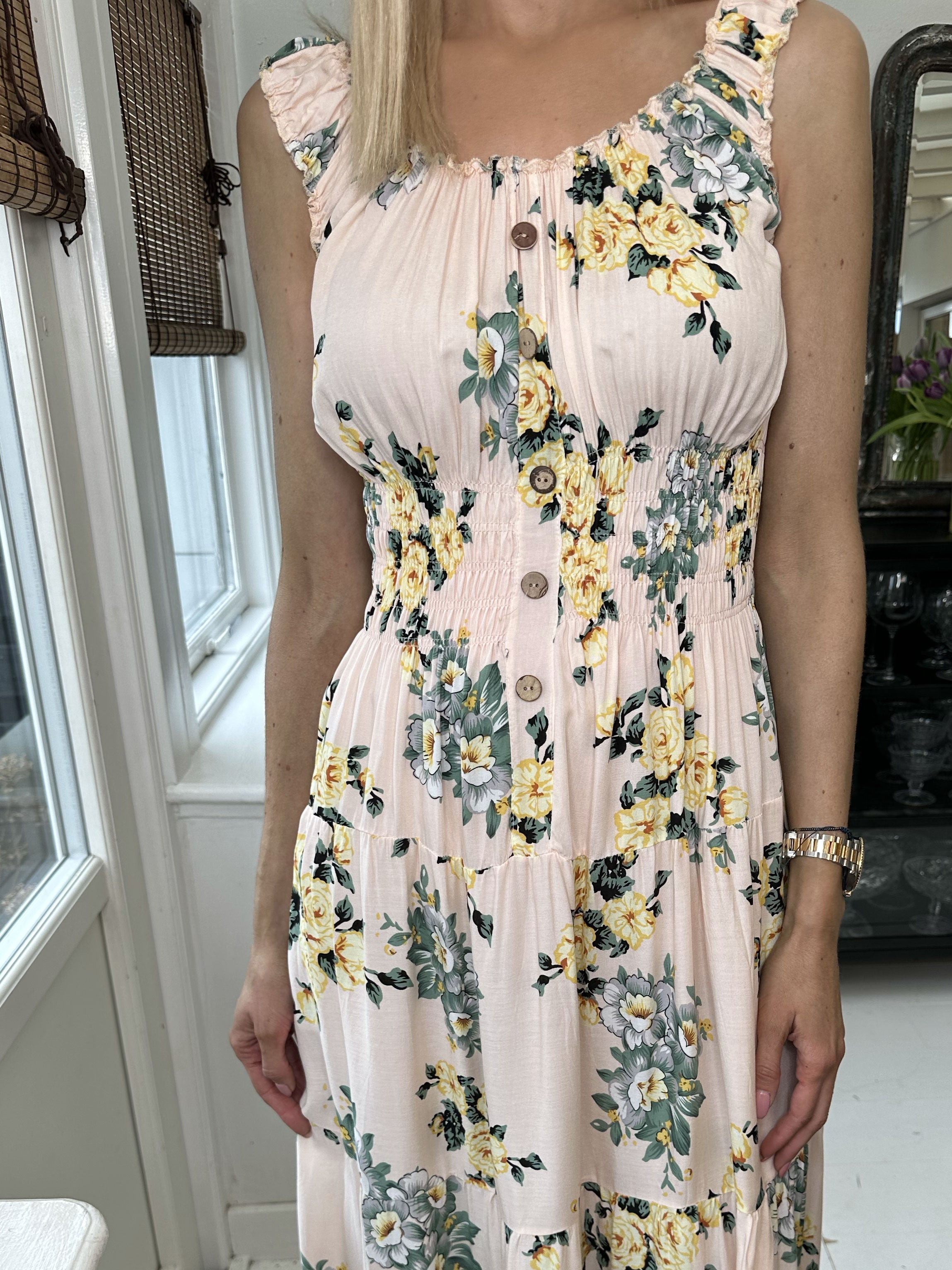 Alicia Rose - Lang stropkjole med blomsterprint