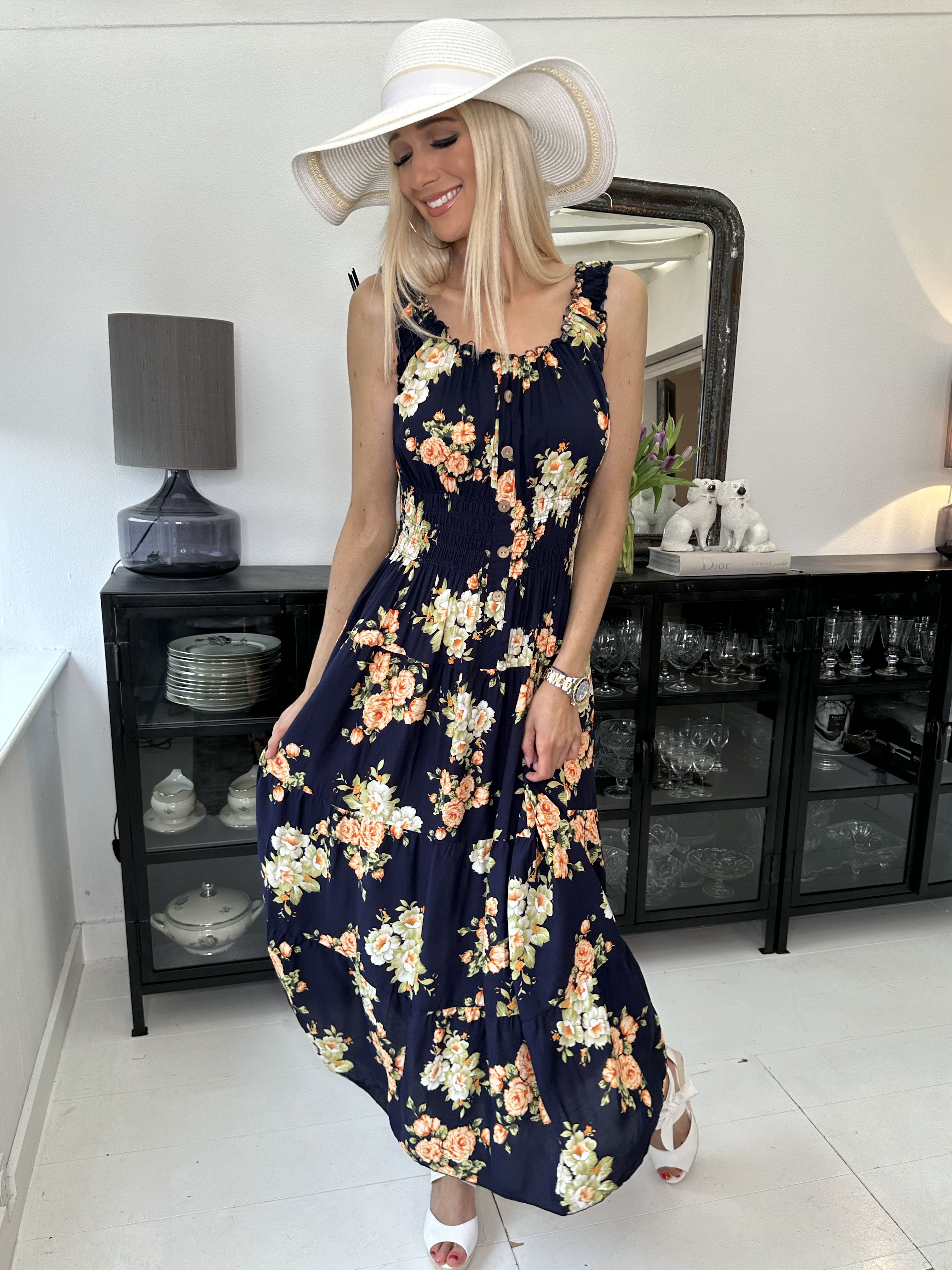 Alicia Rose - Lang stropkjole med blomsterprint