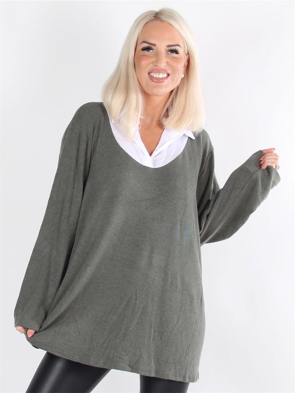 Amani - Armygrøn blød strikbluse med hvid skjortekrave