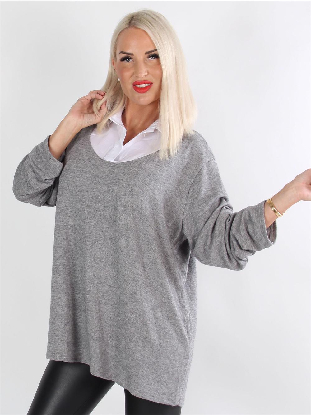 Amani - Armygrøn blød strikbluse med hvid skjortekrave