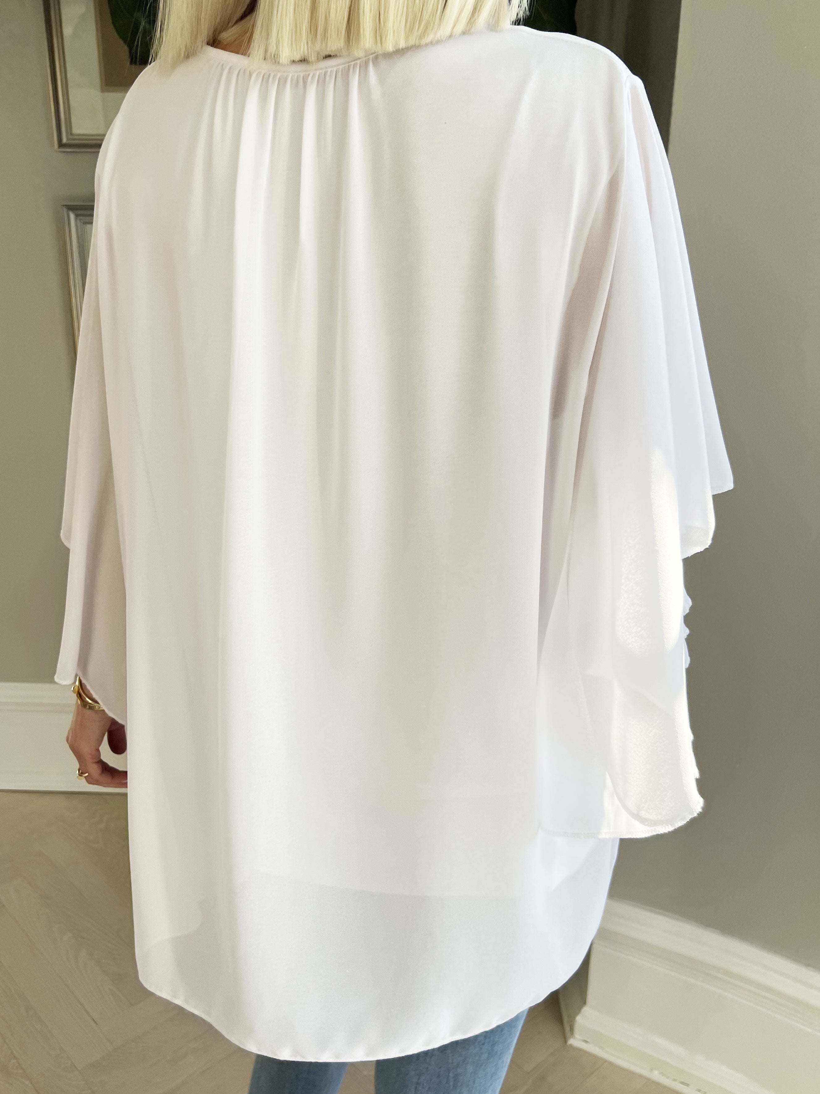 Annis - Sød tunika i løs pasform i chiffon