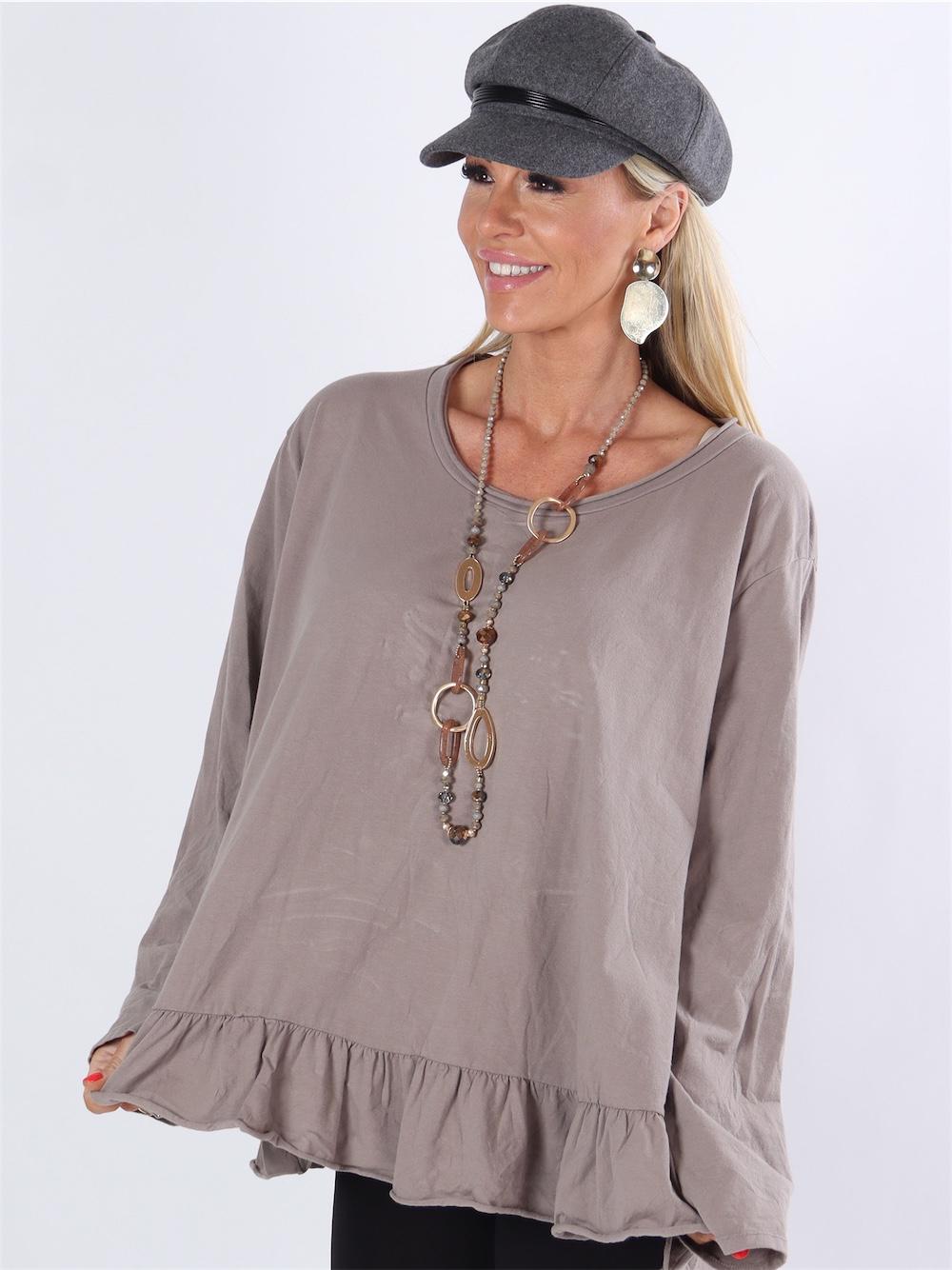 Aslaug - Armygrøn bluse med sød flæsekant