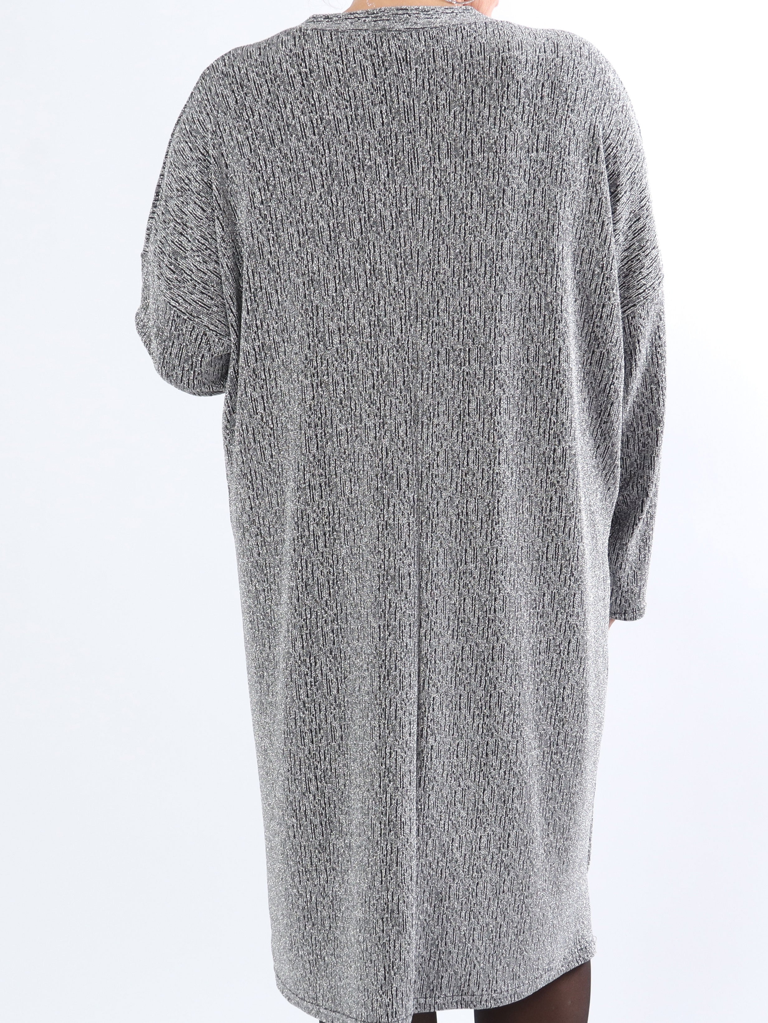 Audine - Simpel plus size glimmerkjole i elastisk stof