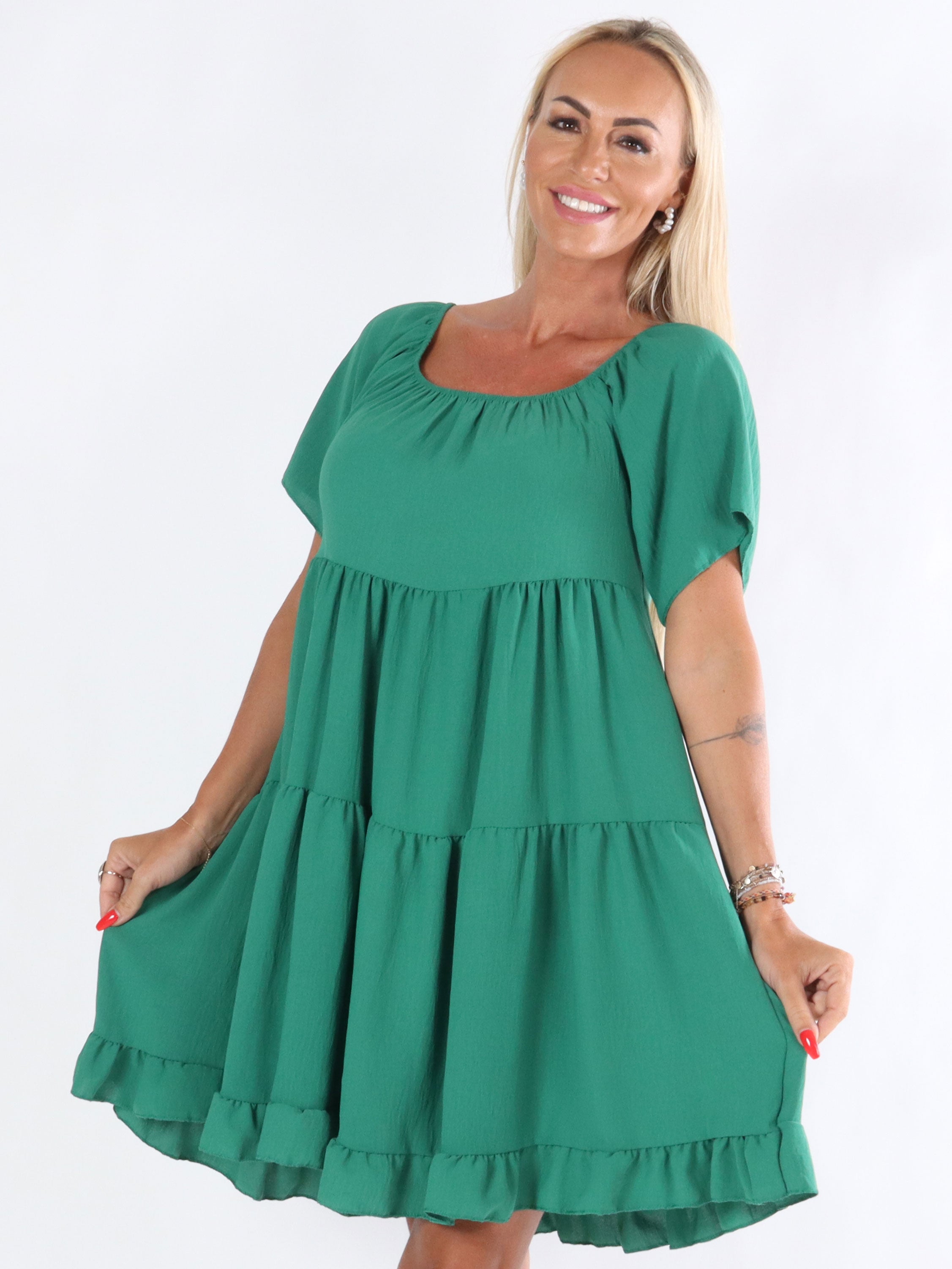 Babeth - Kjole med lag på lag look og flæser