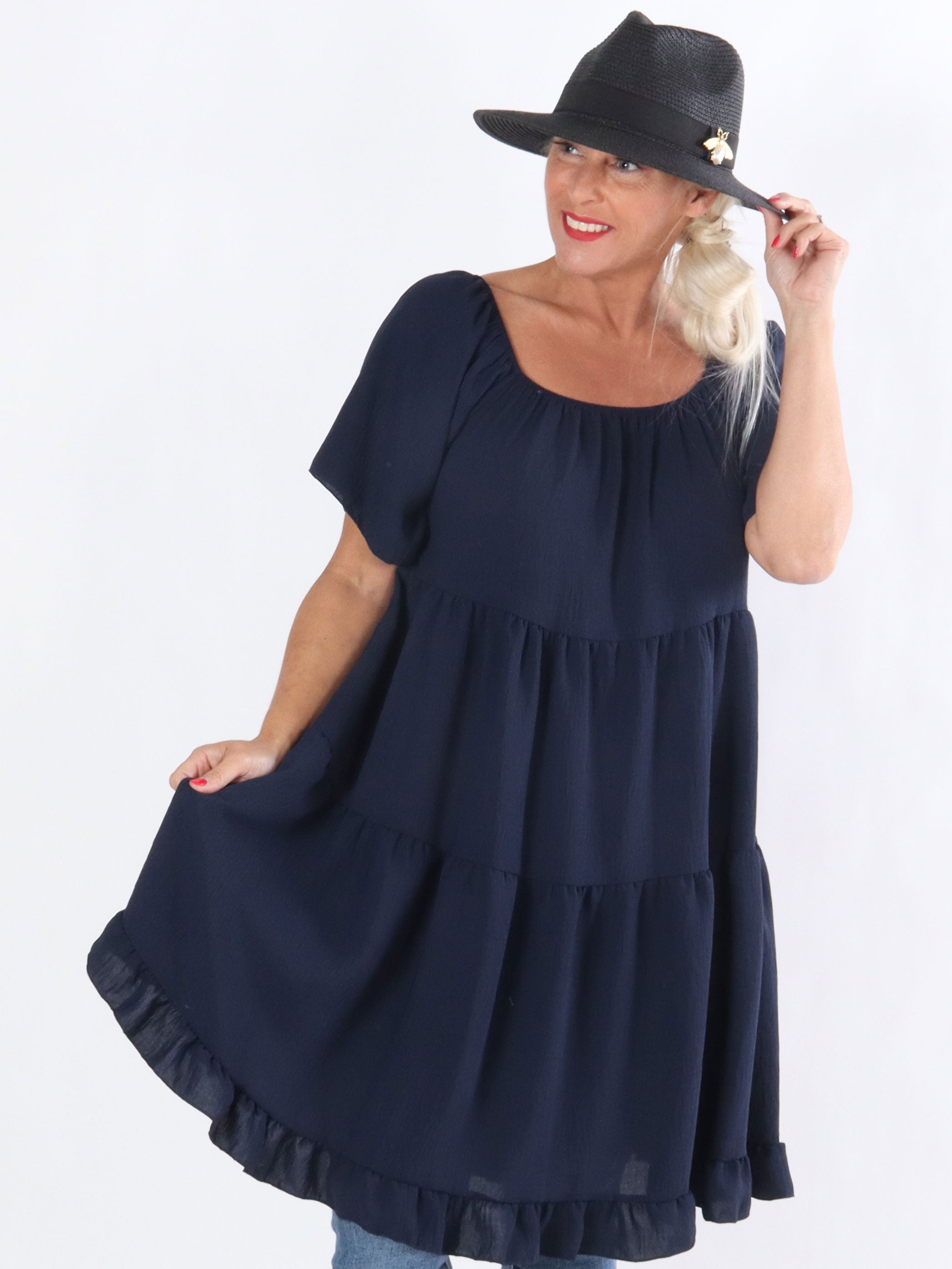 Babeth - Kjole med lag på lag look og flæser