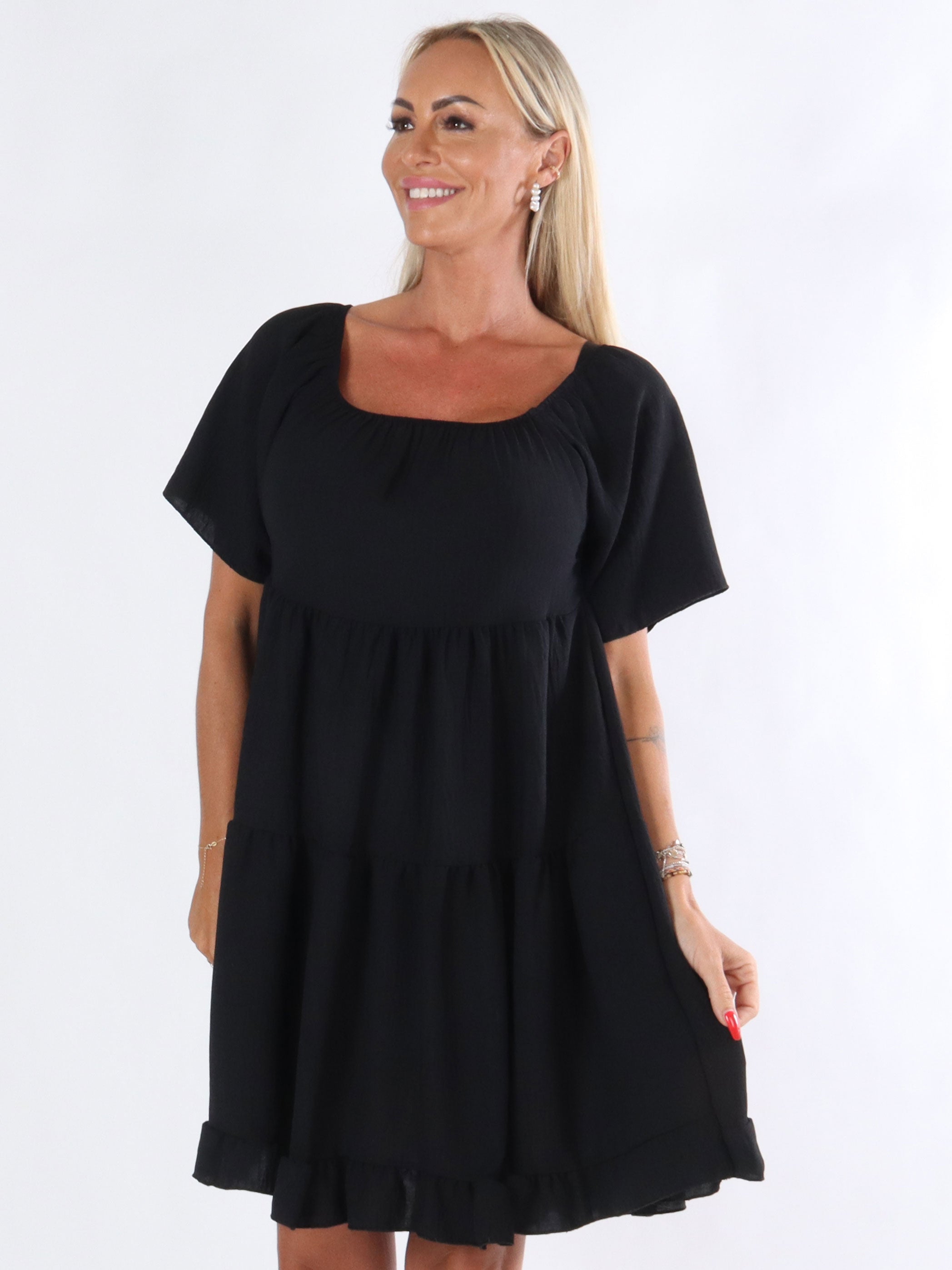 Babeth - Kjole med lag på lag look og flæser