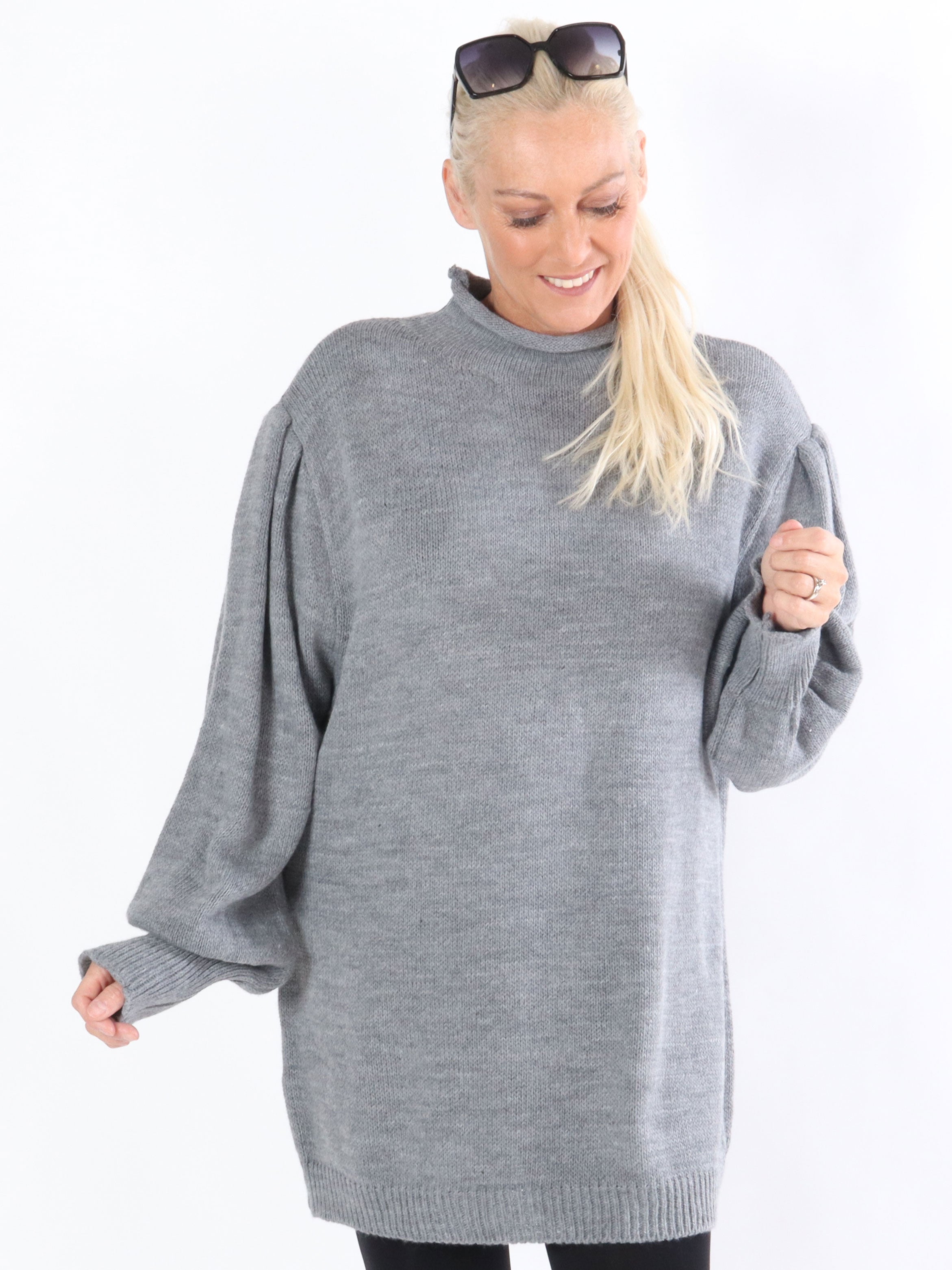 Beate - Striktrøje med små pufærmer