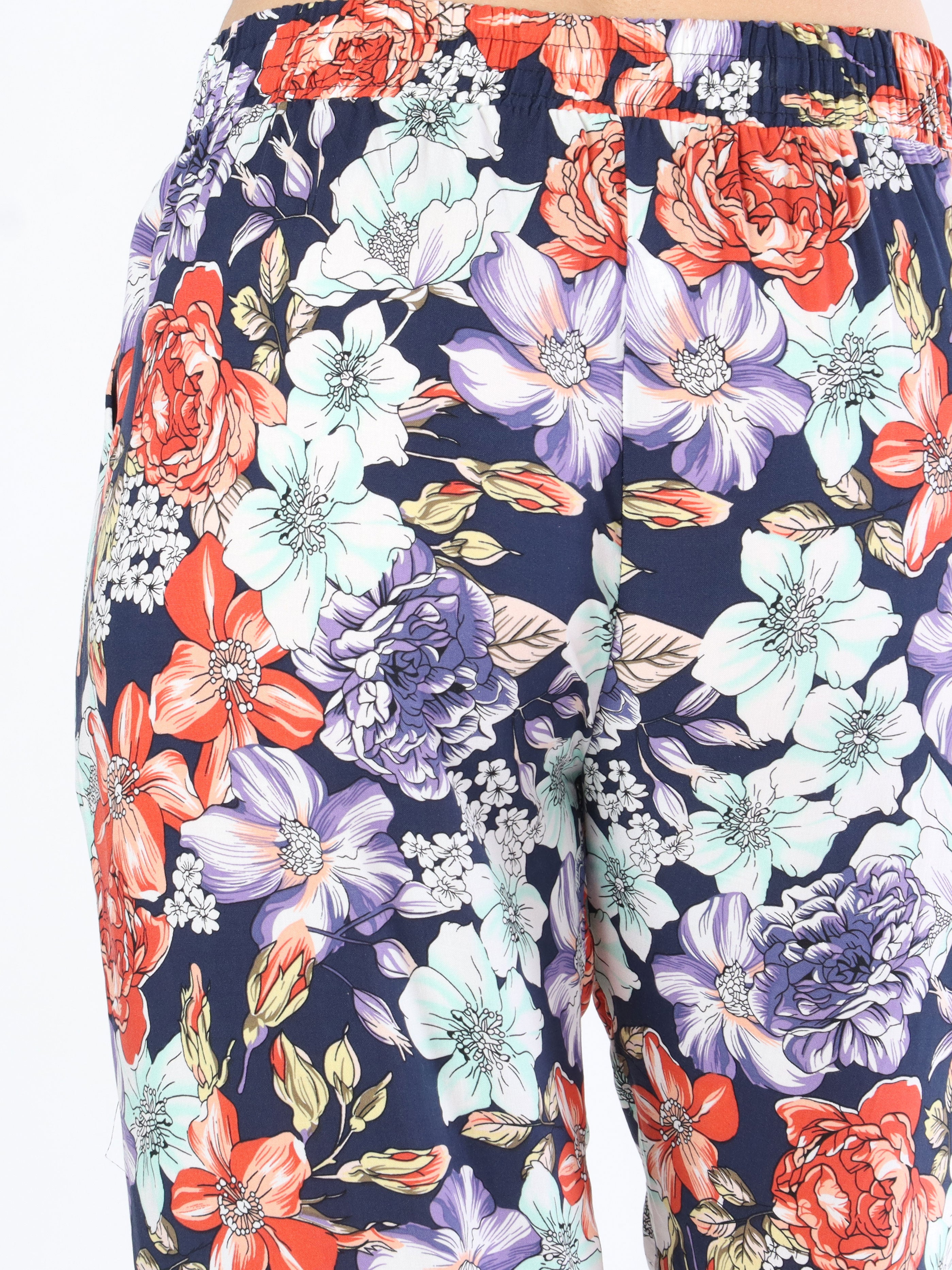 Billie - Løse bukser i blomsterprint med elastikkant
