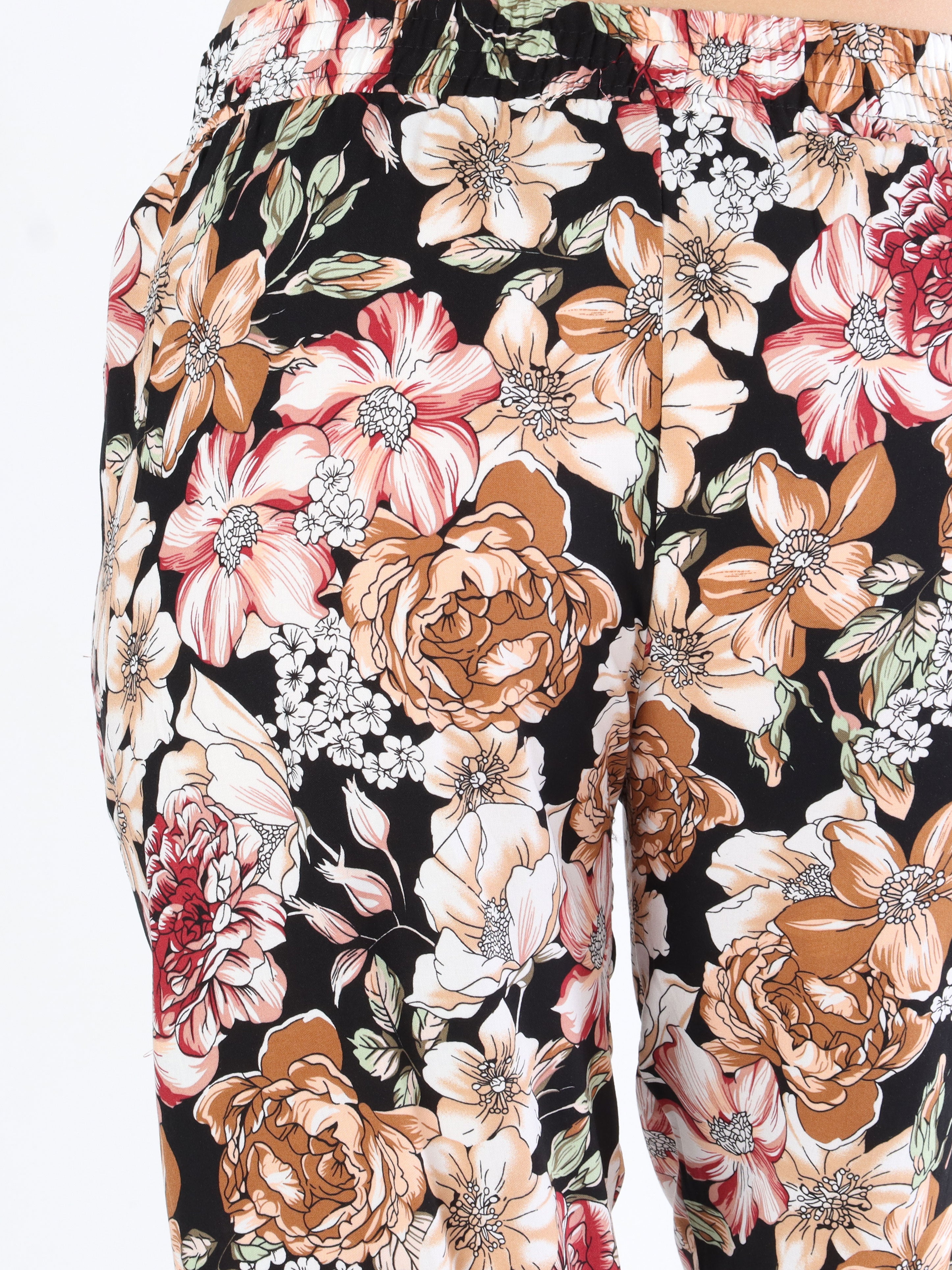 Billie - Løse bukser i blomsterprint med elastikkant