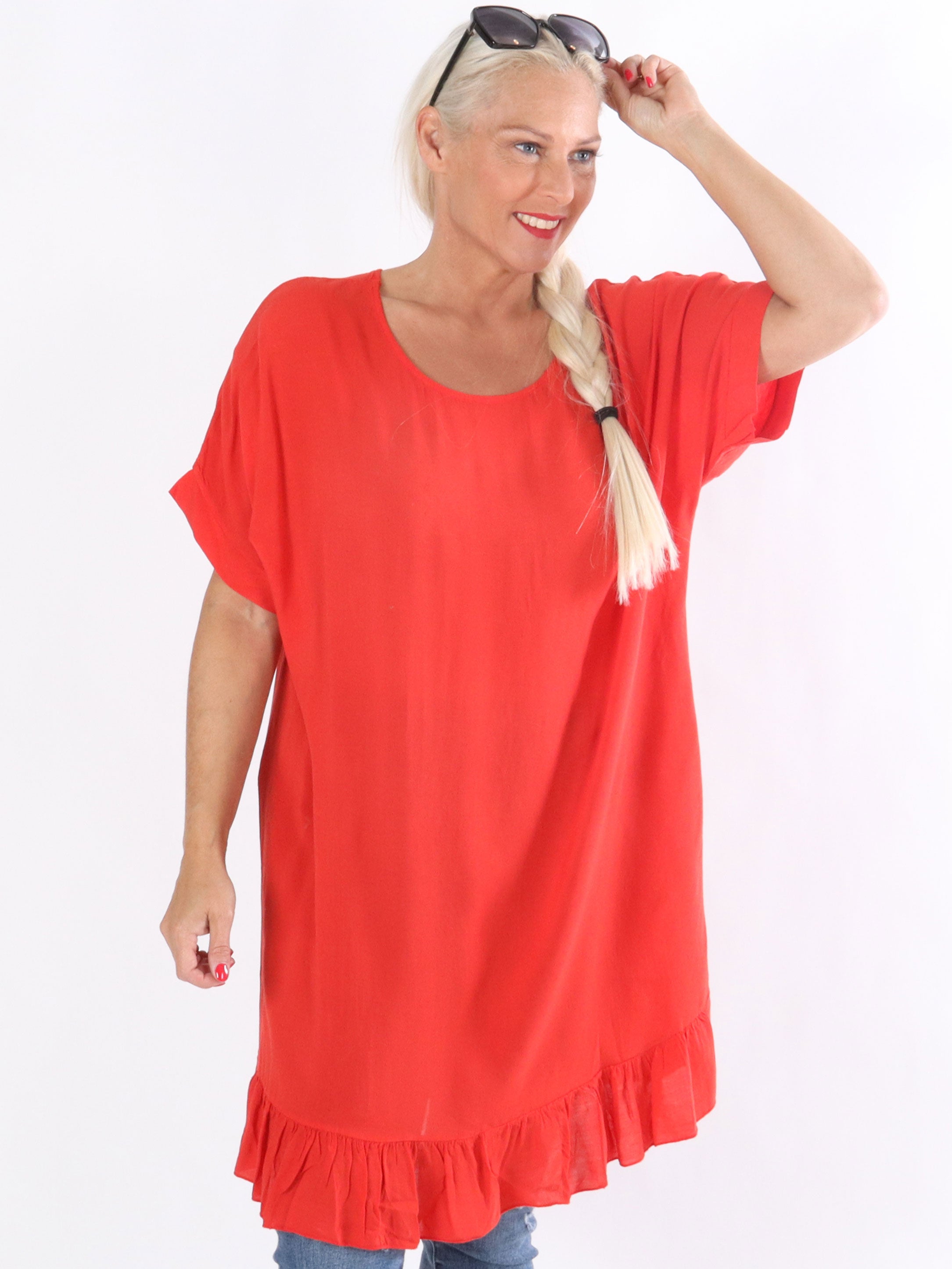 Birtha - Tunika kjole med lille flæsekant i bunden