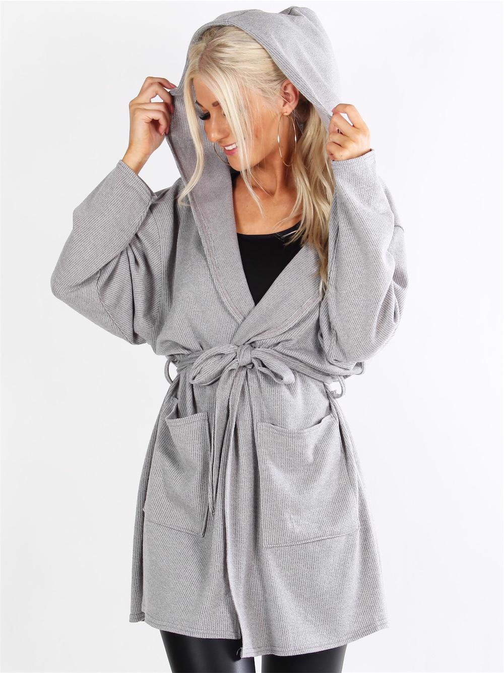 Blackie - Koksgrå strikcardigan med bindebånd og hætte