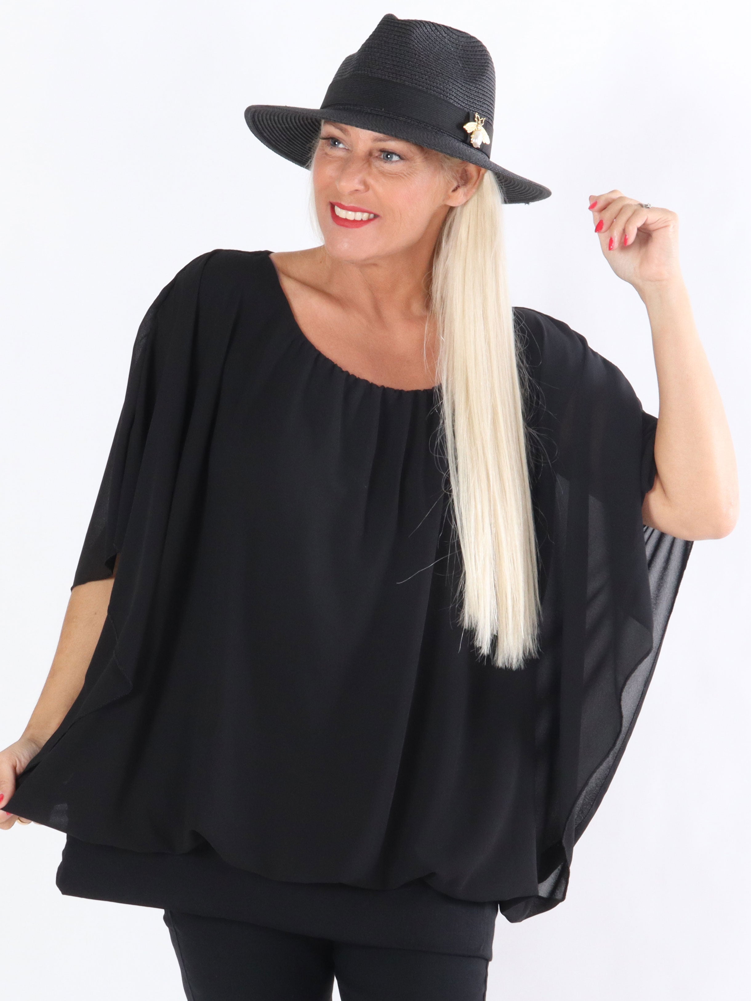 Cala - Elastisk top med løst chiffonstof udover