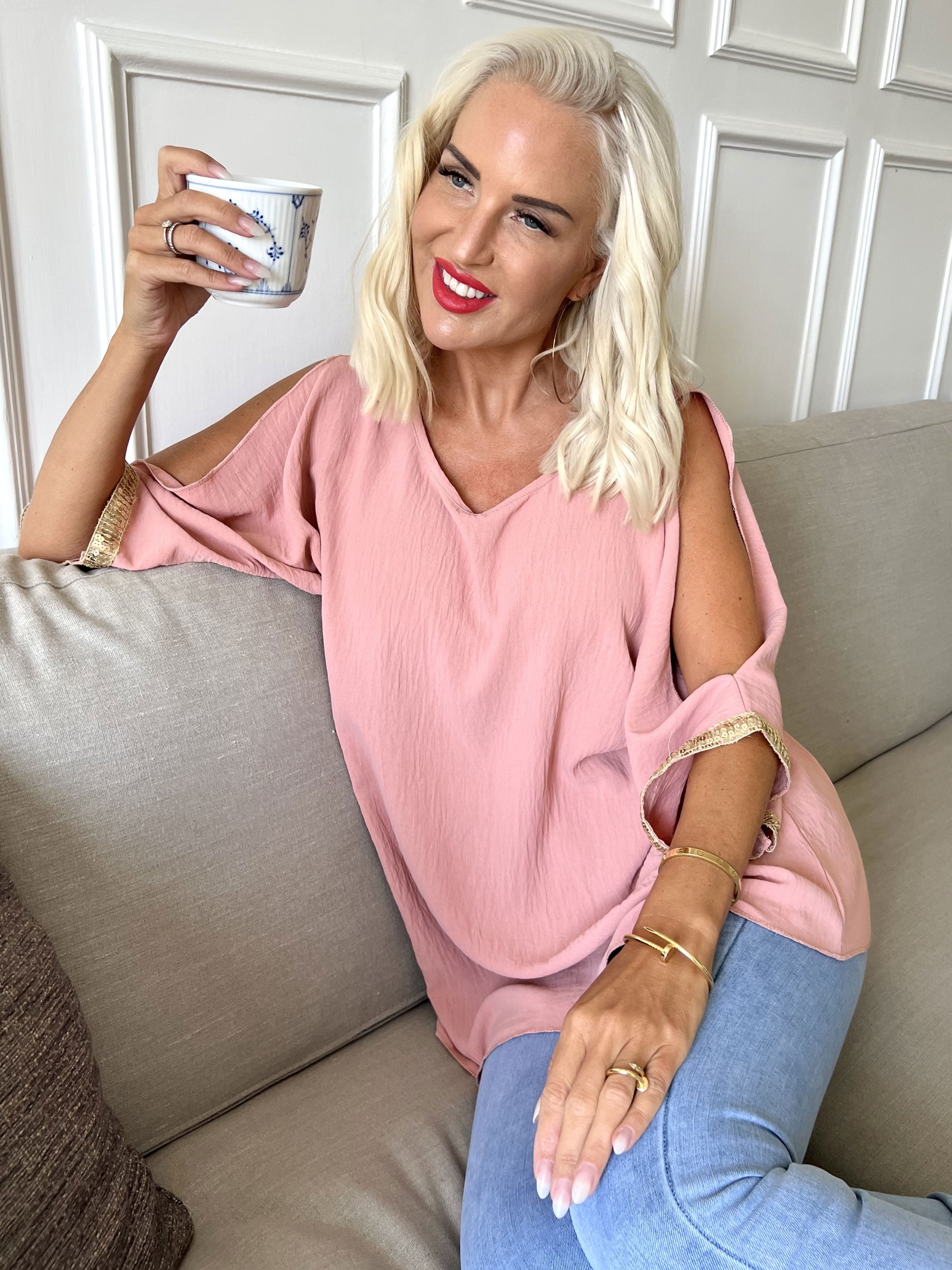 Capri - Tunika med åbne ærmer