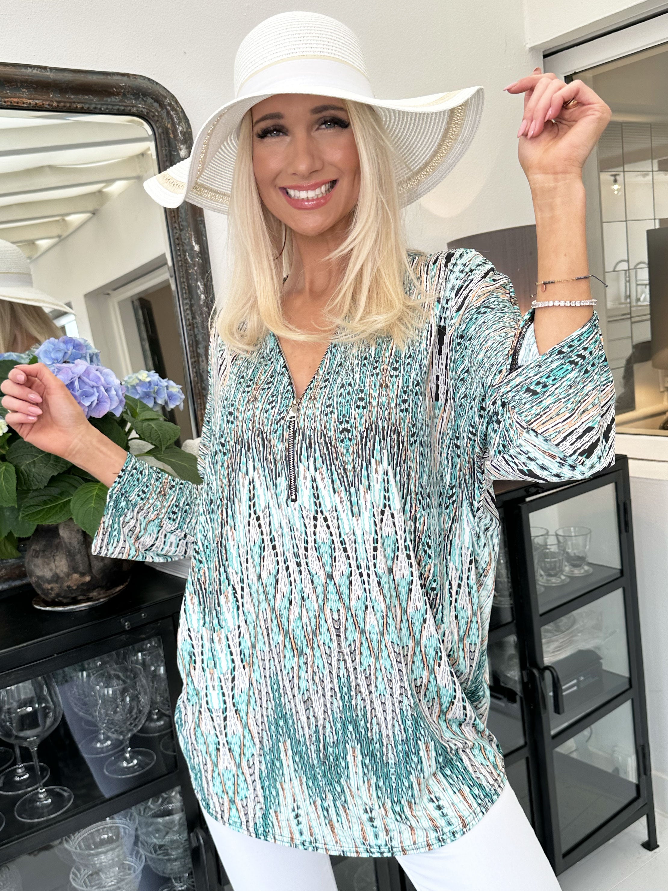 Celia Stripe - Sød tunika i elastisk stof med lynlås