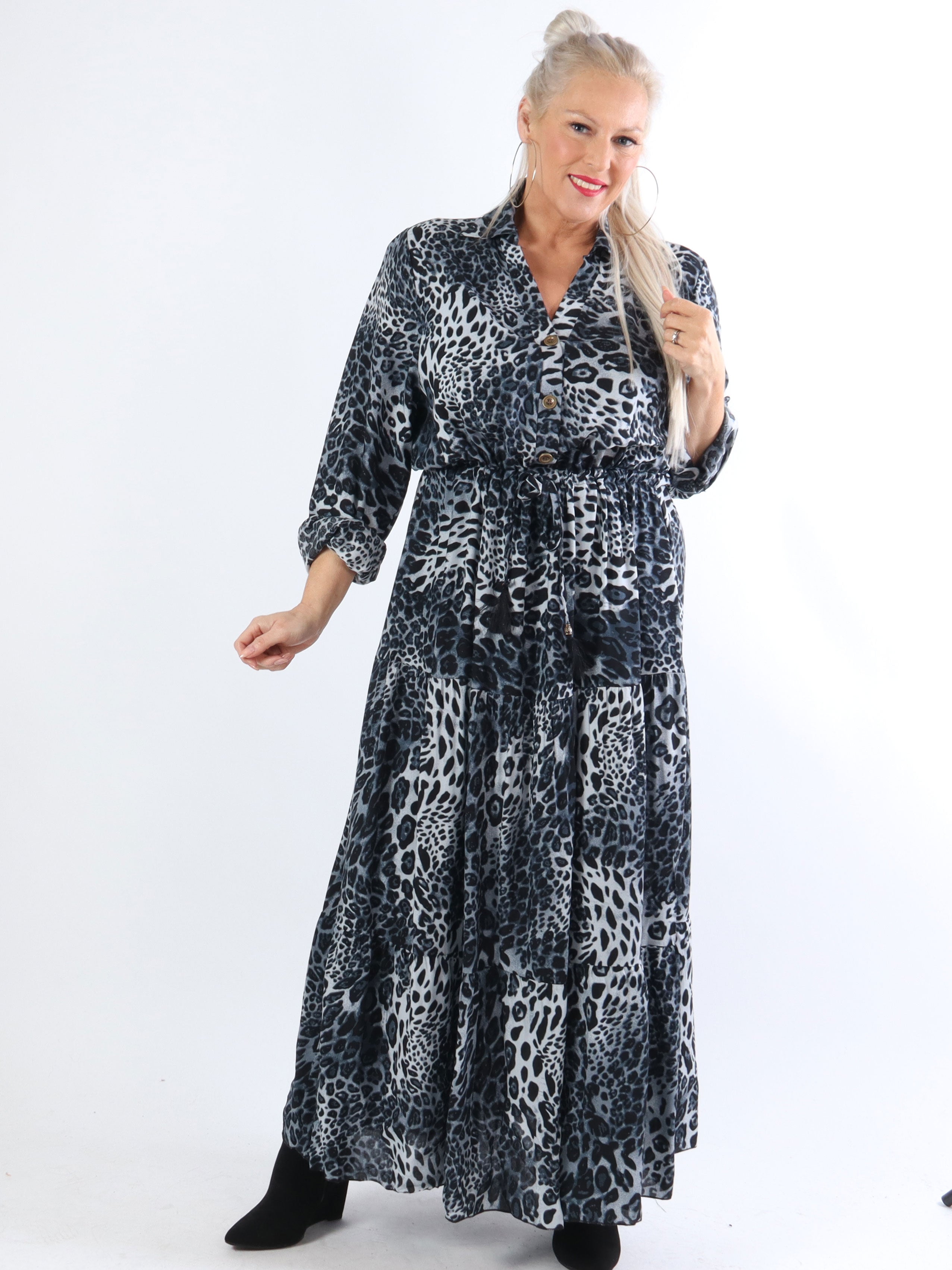 Chiara - Lang smuk plus size kjole i leopardprint