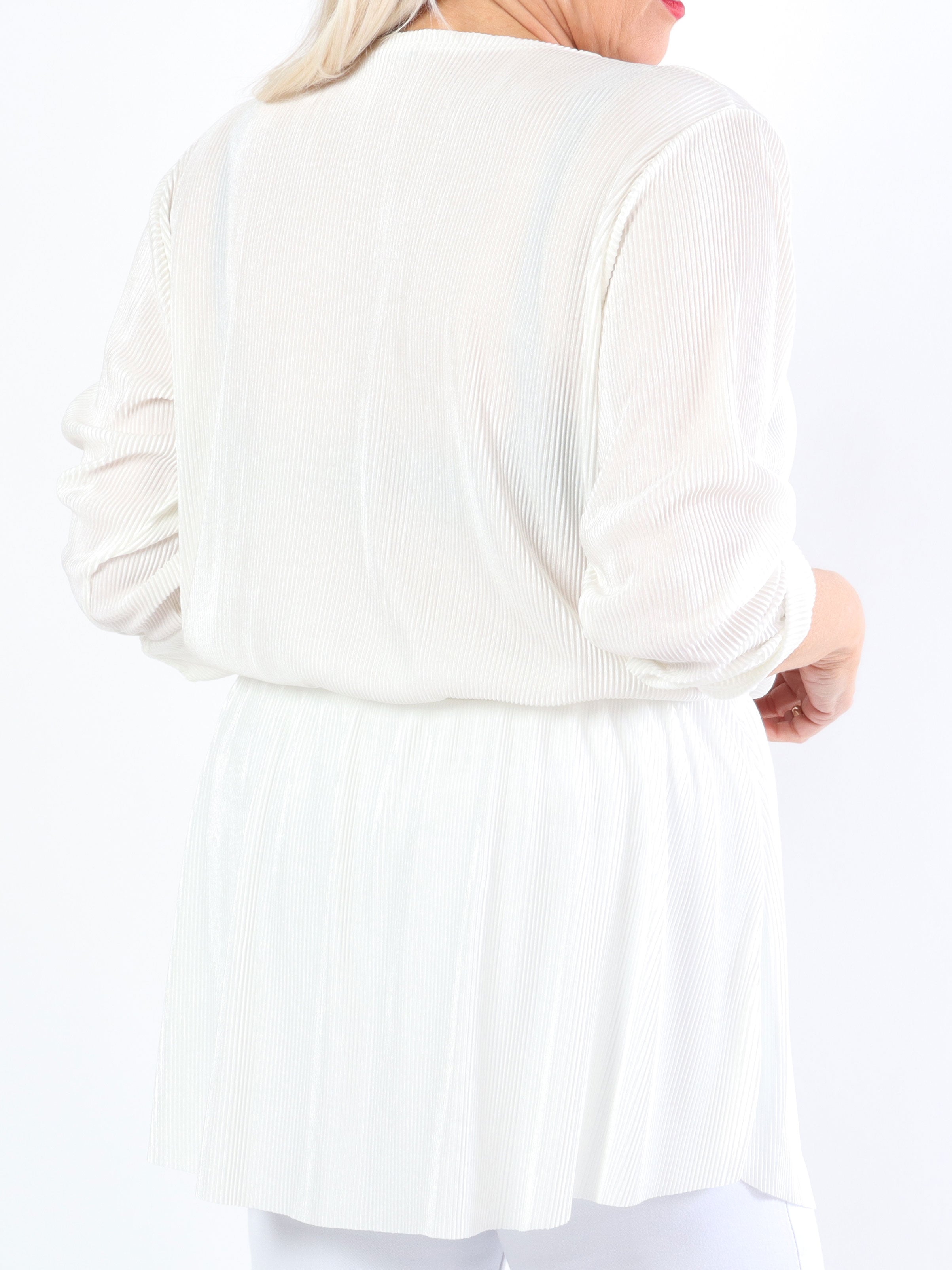 Delfina - Rillet langærmet plus size bluse med lille skød