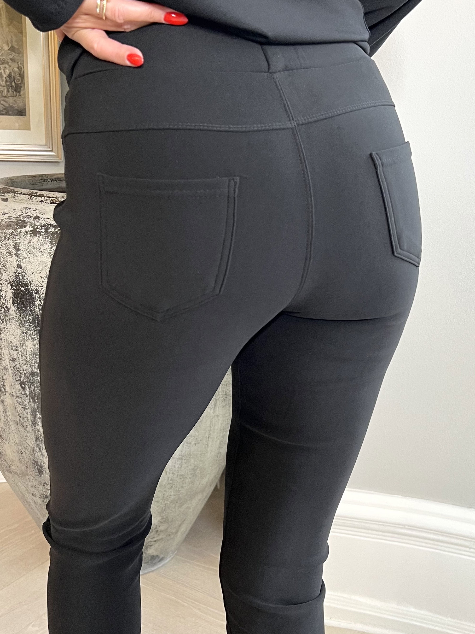 Derma - Sorte elastiske leggings med læderlook