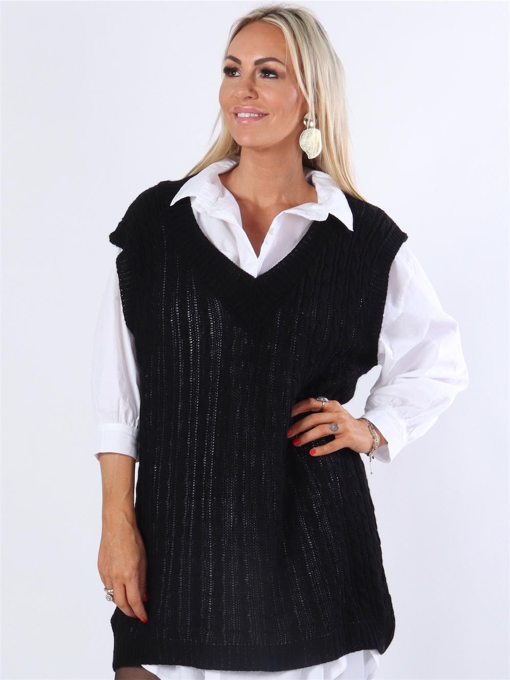 Edda - Beigefarvet strikvest med kabelstrik og v-udskæring