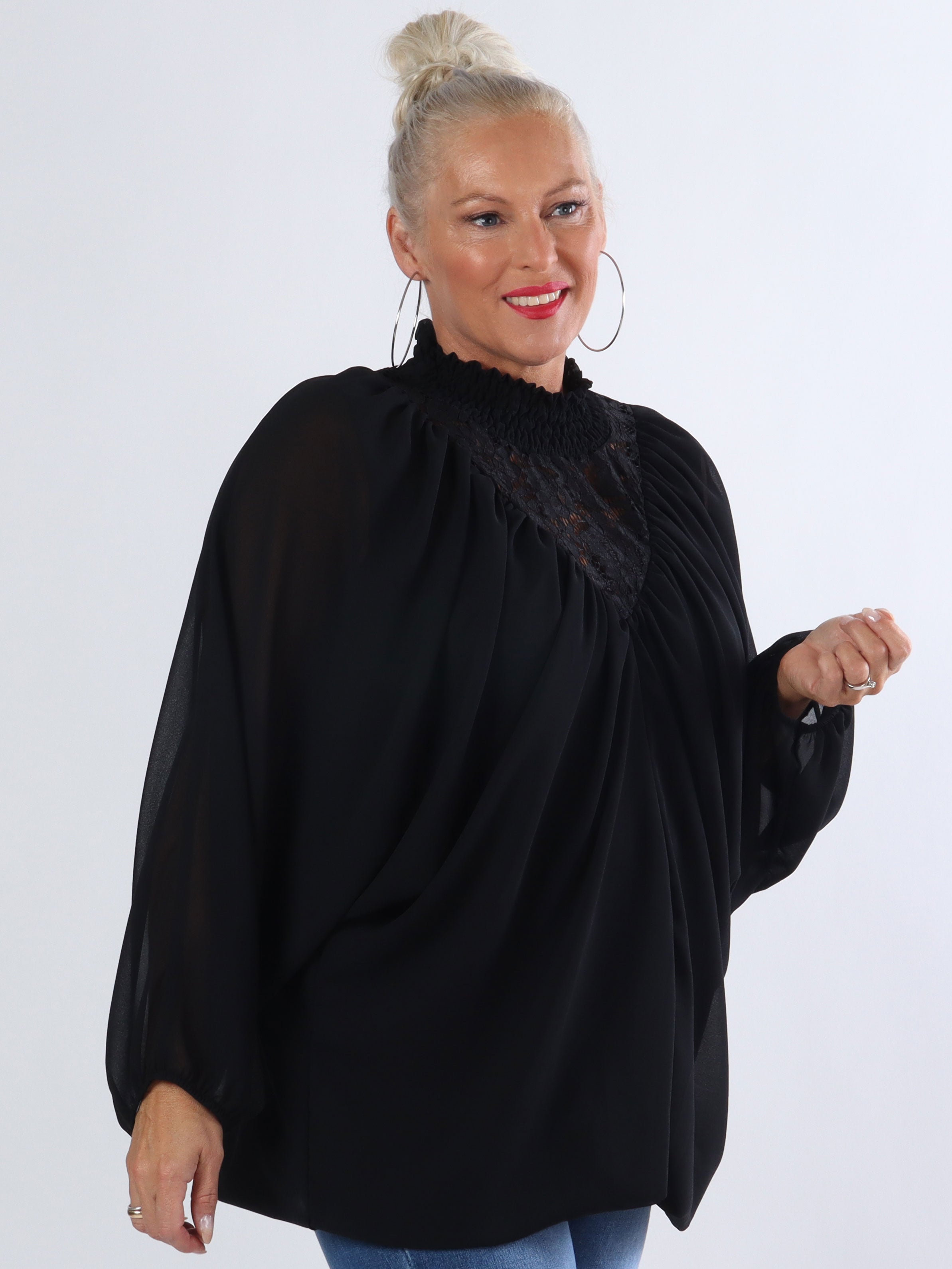 Edina - Fin plus size bluse med vidde ærmer