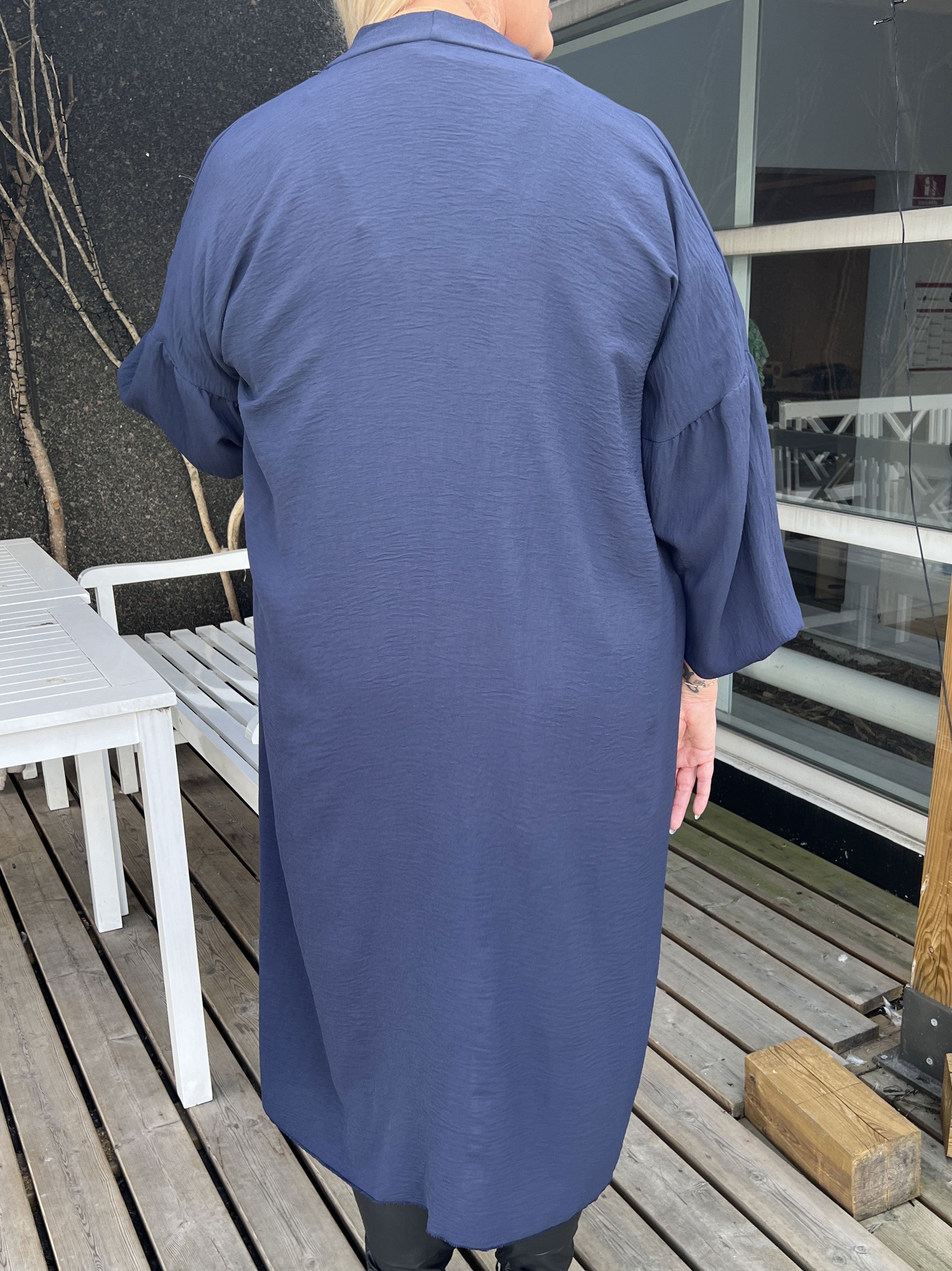 Ellen - Sød plus size cardigan med ballonærmer