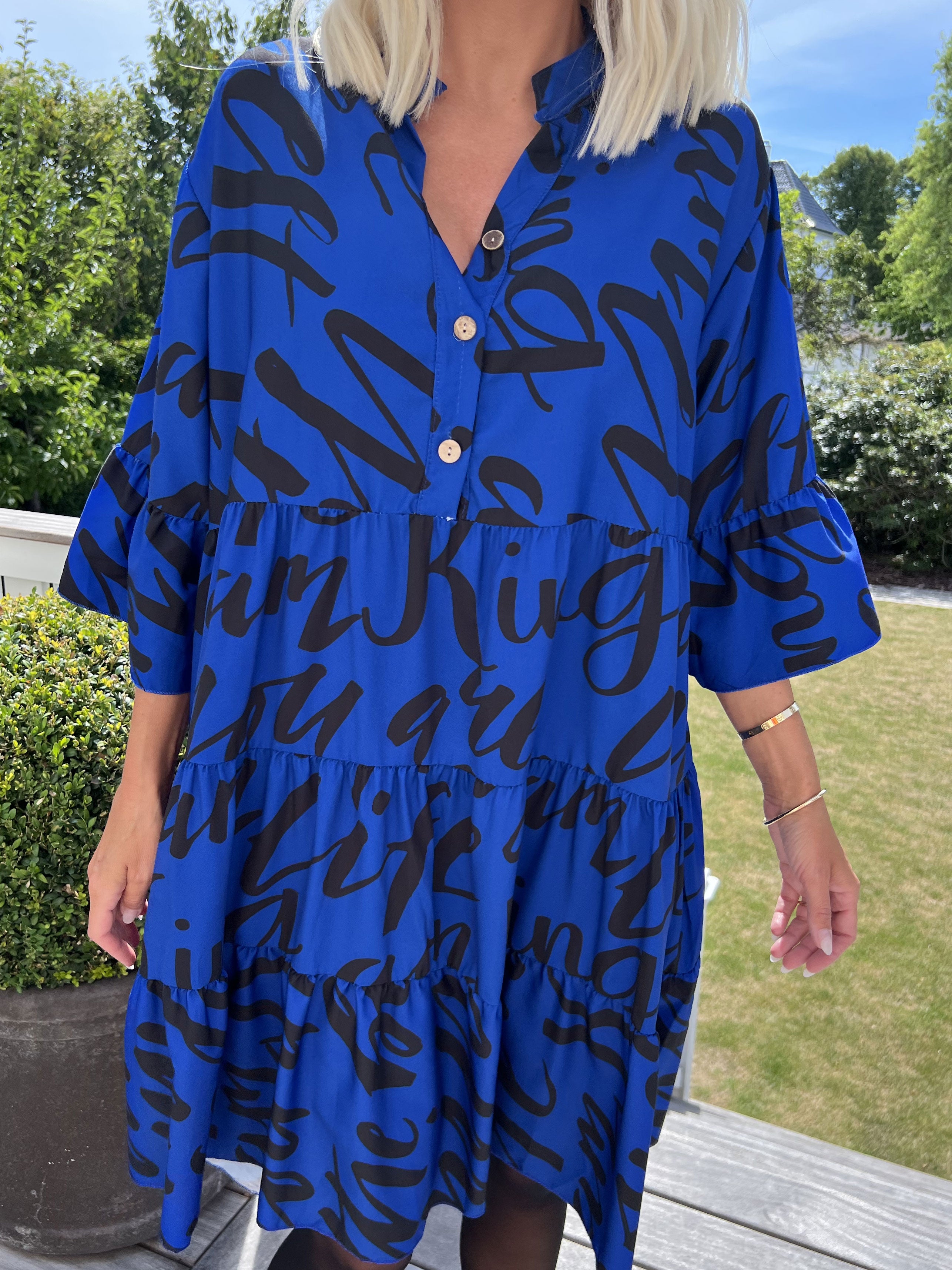 Elmis - Sød kjole med tekst