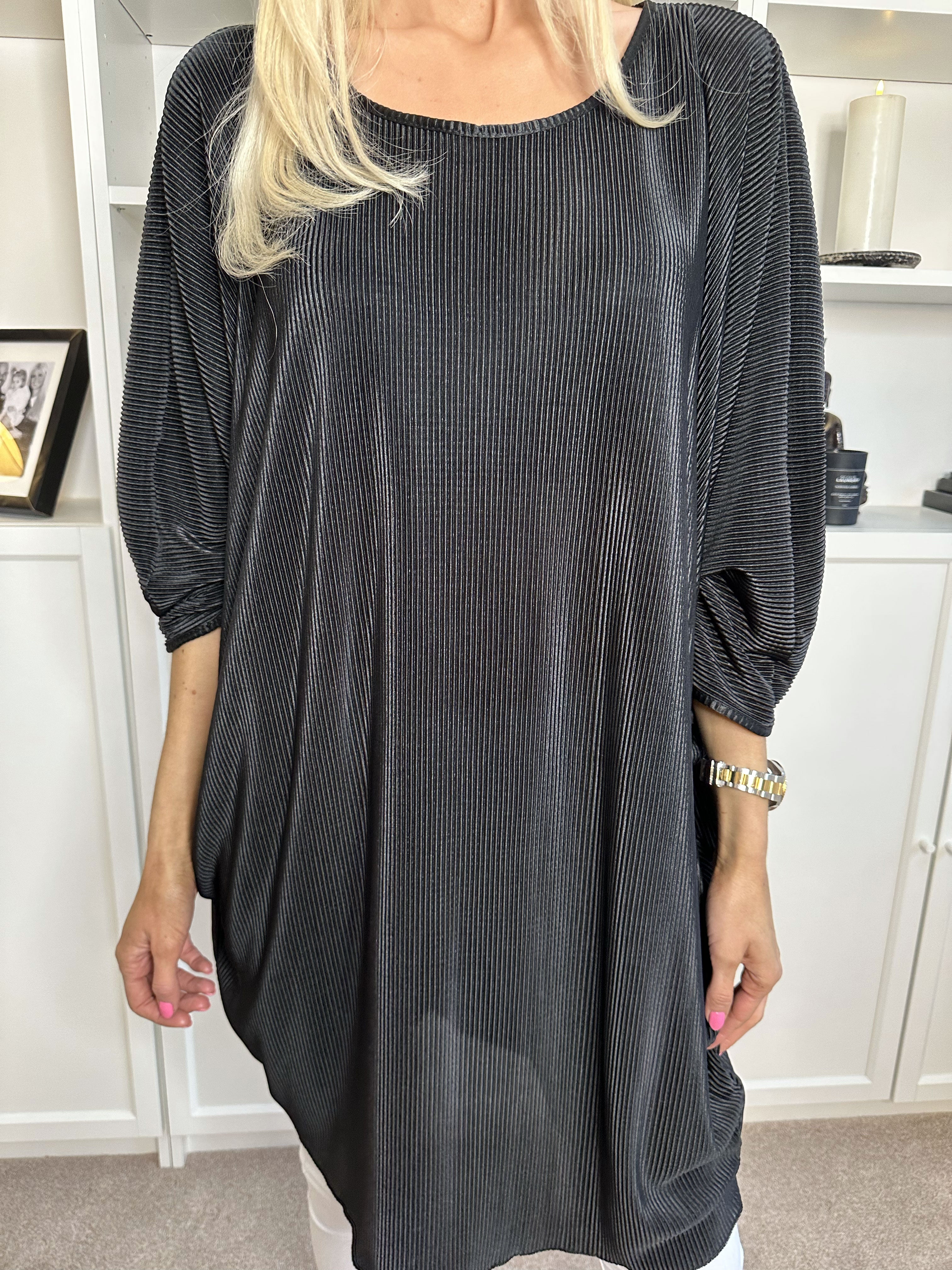 Elnora - Rillet tunika med flagermusærmer