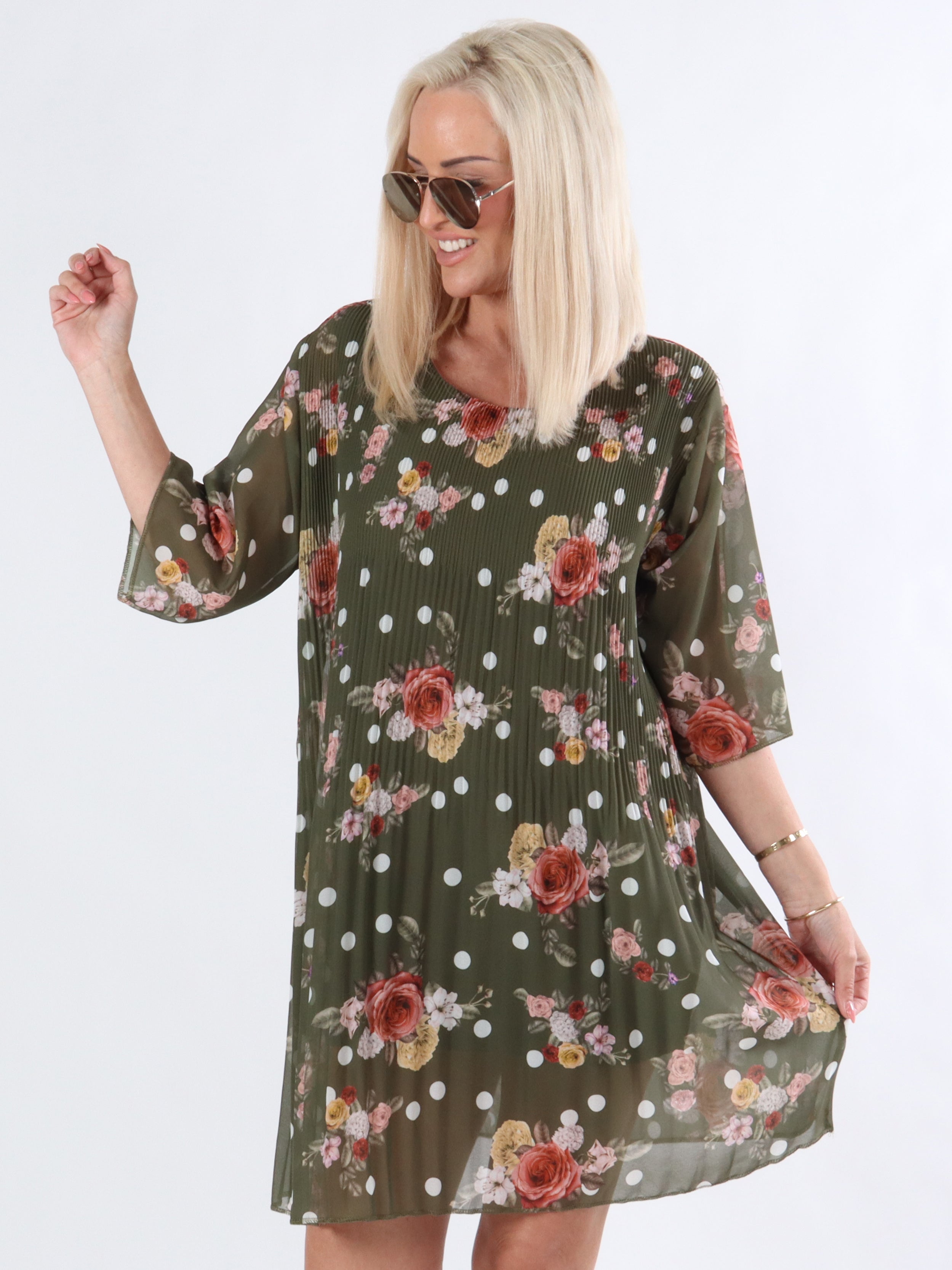 Emmy - Kjole i plisseret chiffon