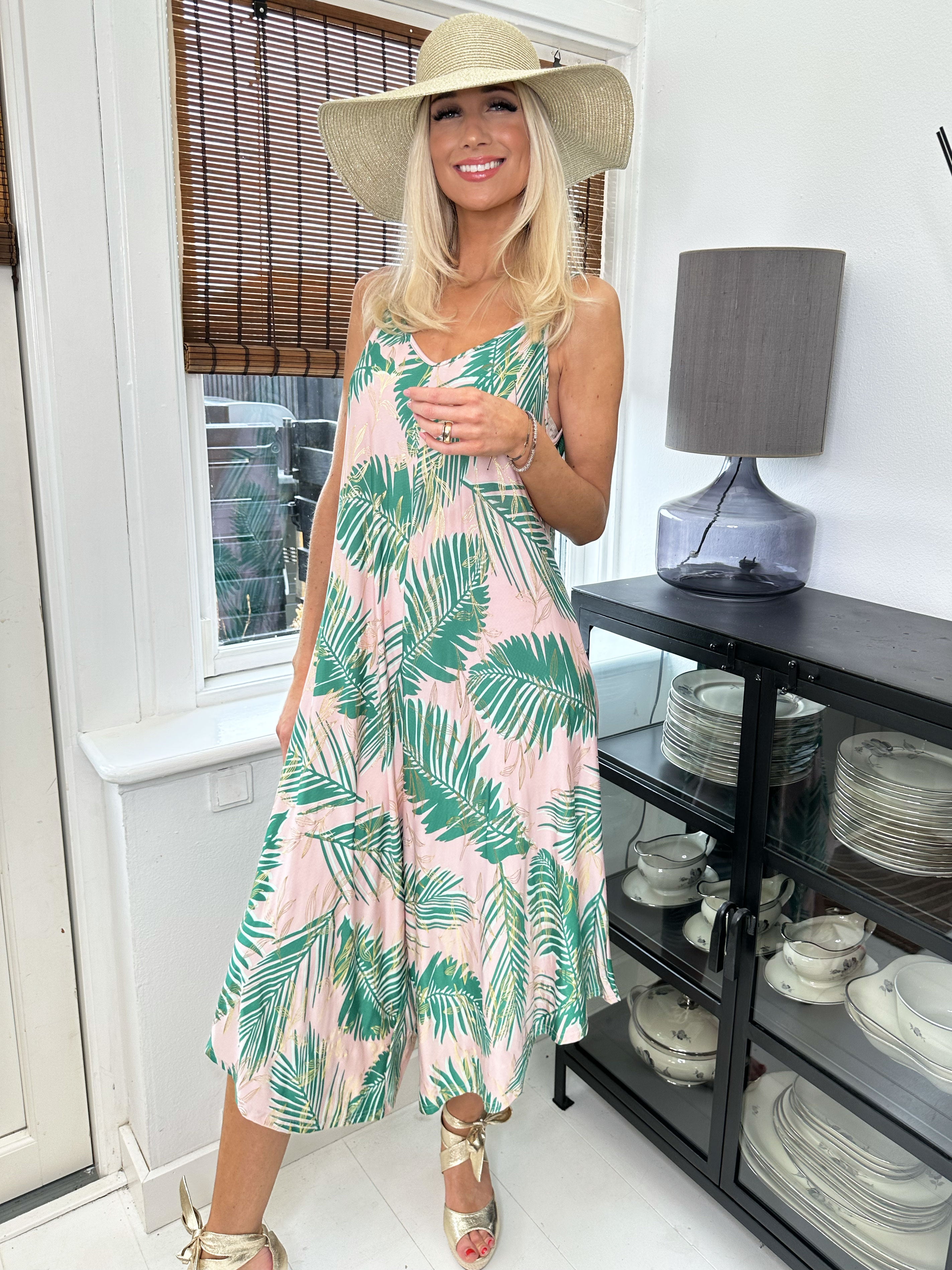 Felicia palm - Stretchy buksedragt med vide ben