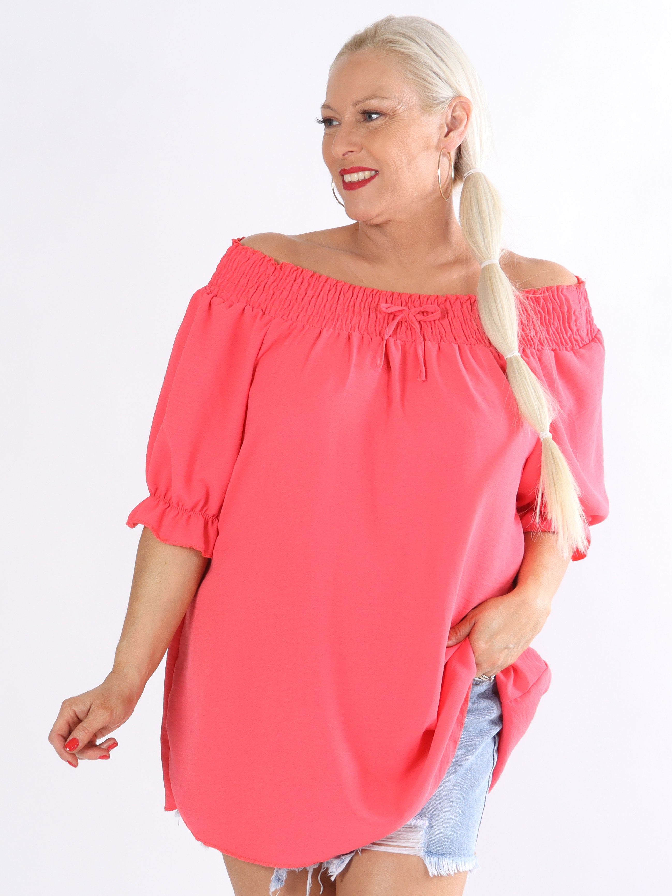 Fenya - Top med elastik i udskæringen