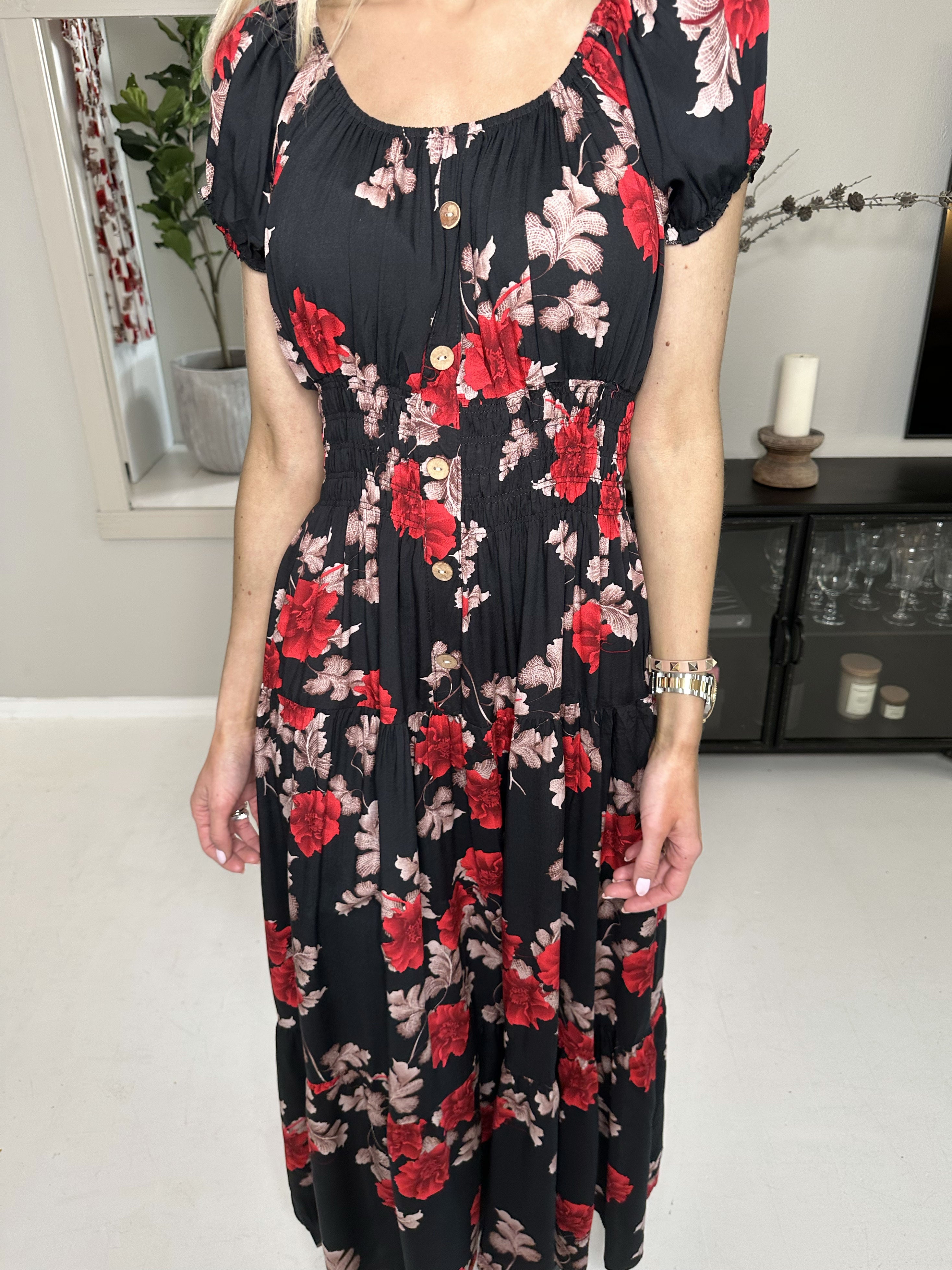 Finalia Rose - Lang kjole med elastik talje og rosemotiver