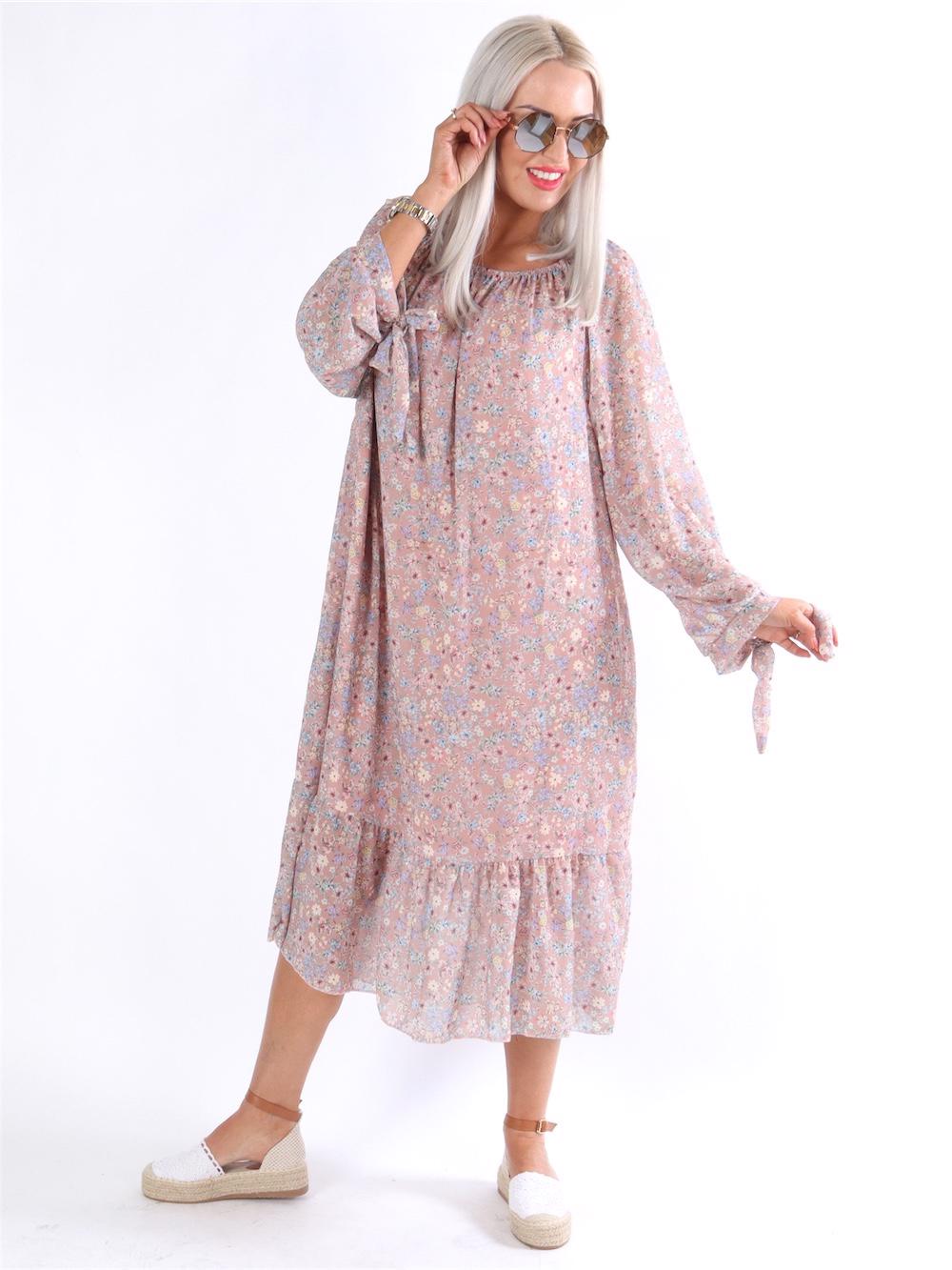 Gigi - Lang kjole med blomsterprint i chiffon