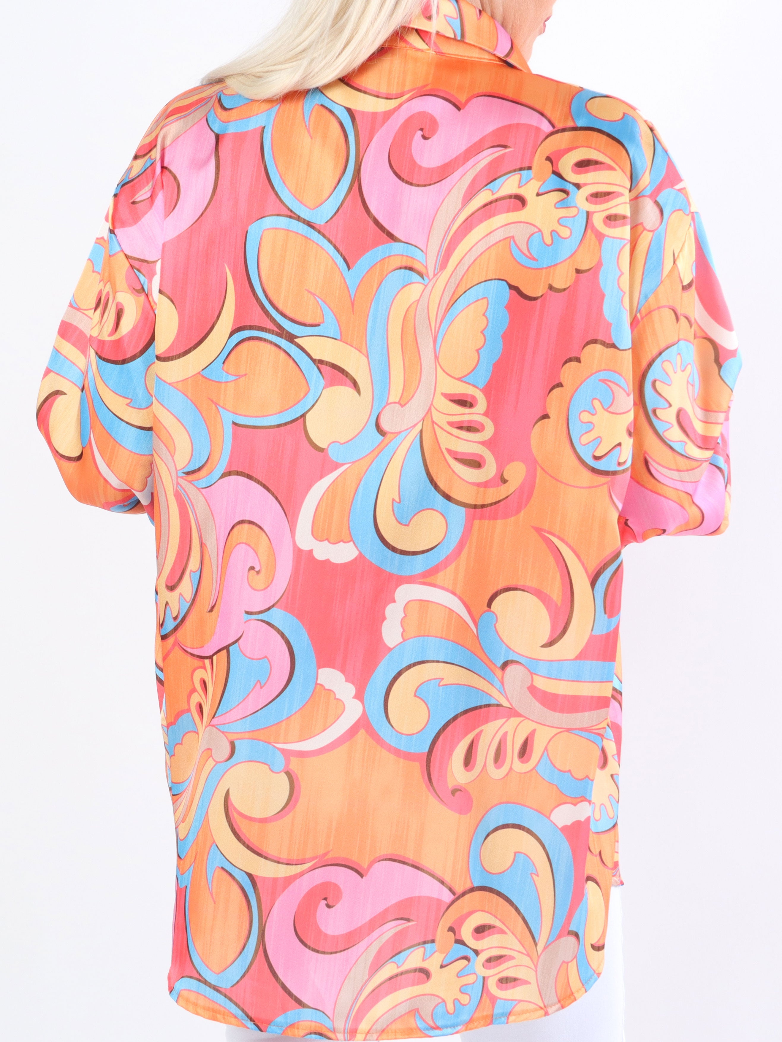 Happy - Flerfarvet plus size skjorte i silkelook