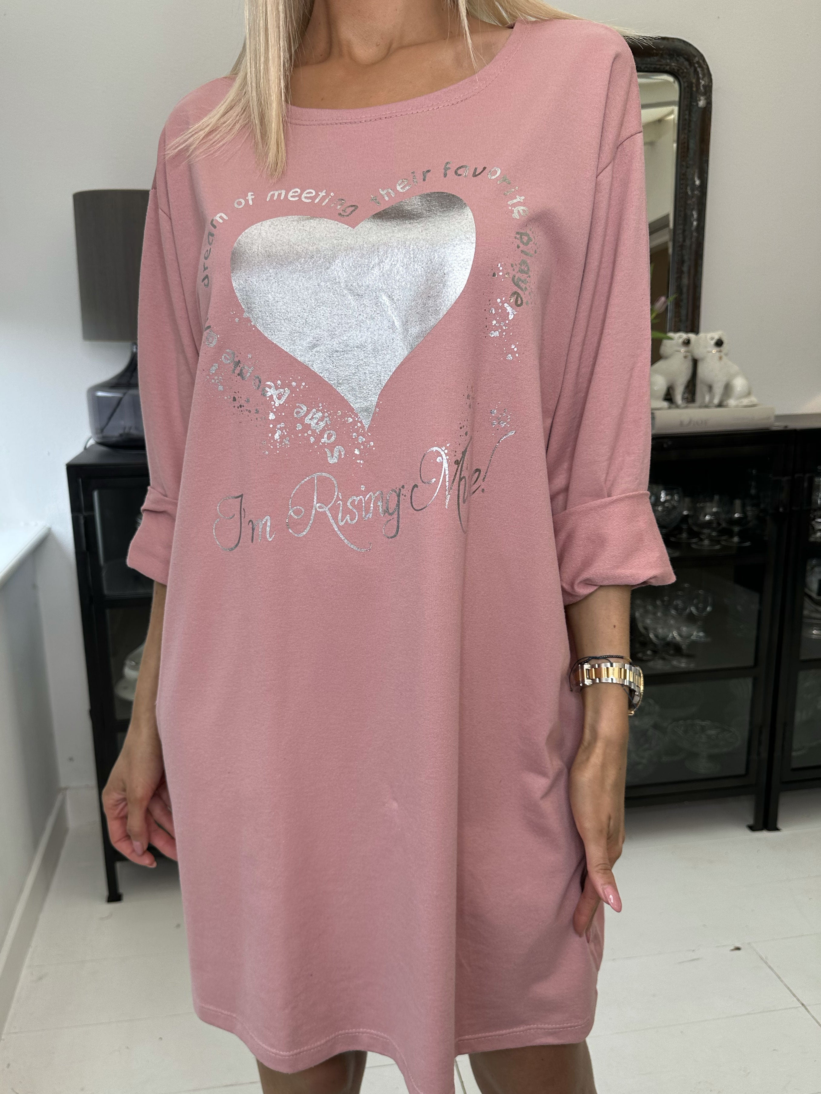 Hearty Dress - Sød kjole i bomuld med hjerteprint og lange ærmer